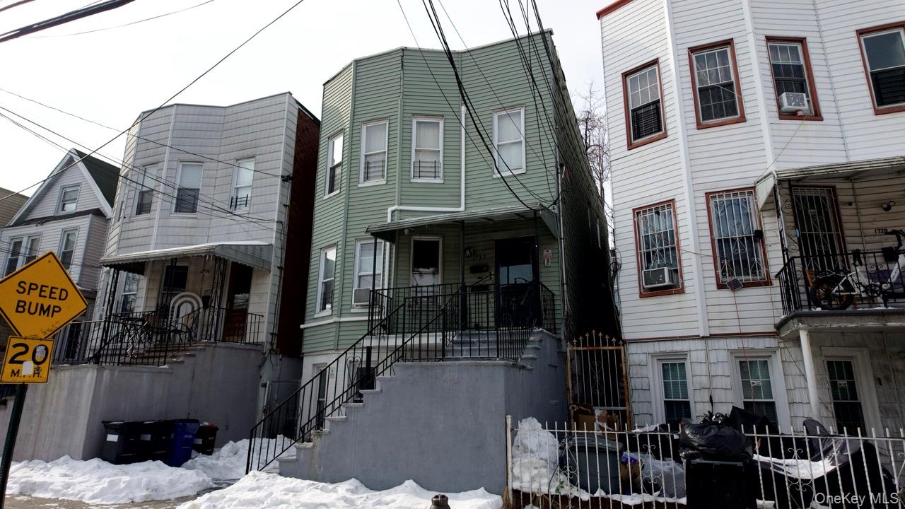 #3 photo, 1727 Van Buren Street, Bronx , NY 10460