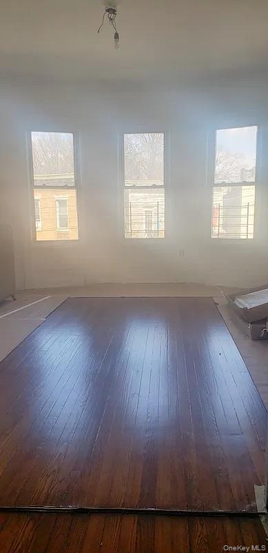 #9 photo, 1727 Van Buren Street, Bronx , NY 10460