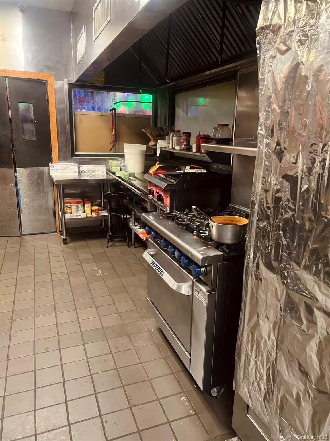 #4 photo, 124-04. Jamaica Avenue, Richmond Hill , NY 11418