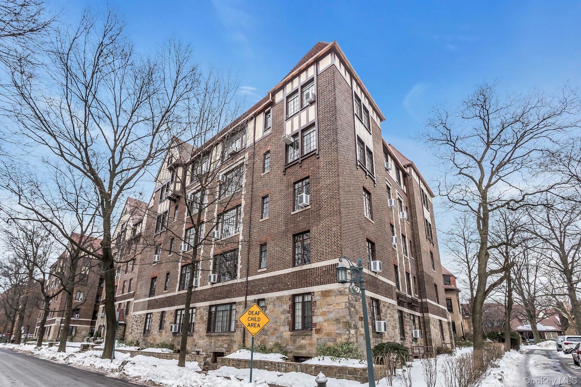 #15 photo, 10 Holder Place, Forest Hills , NY 11375