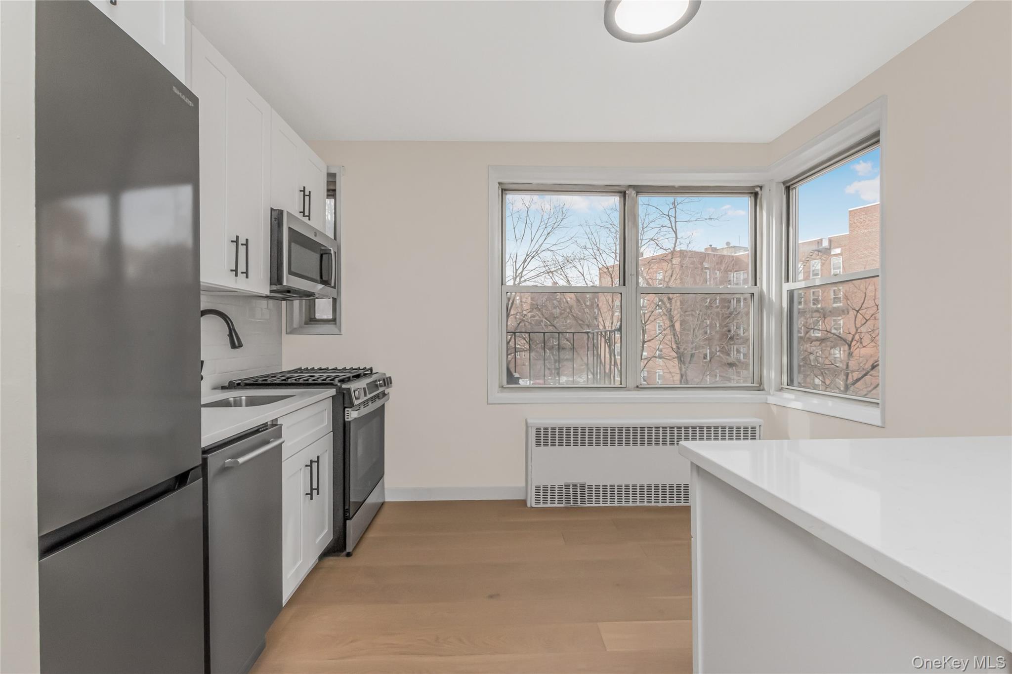 #4 photo, 5601 Riverdale Avenue, הברונקס Bronx , NY 10471