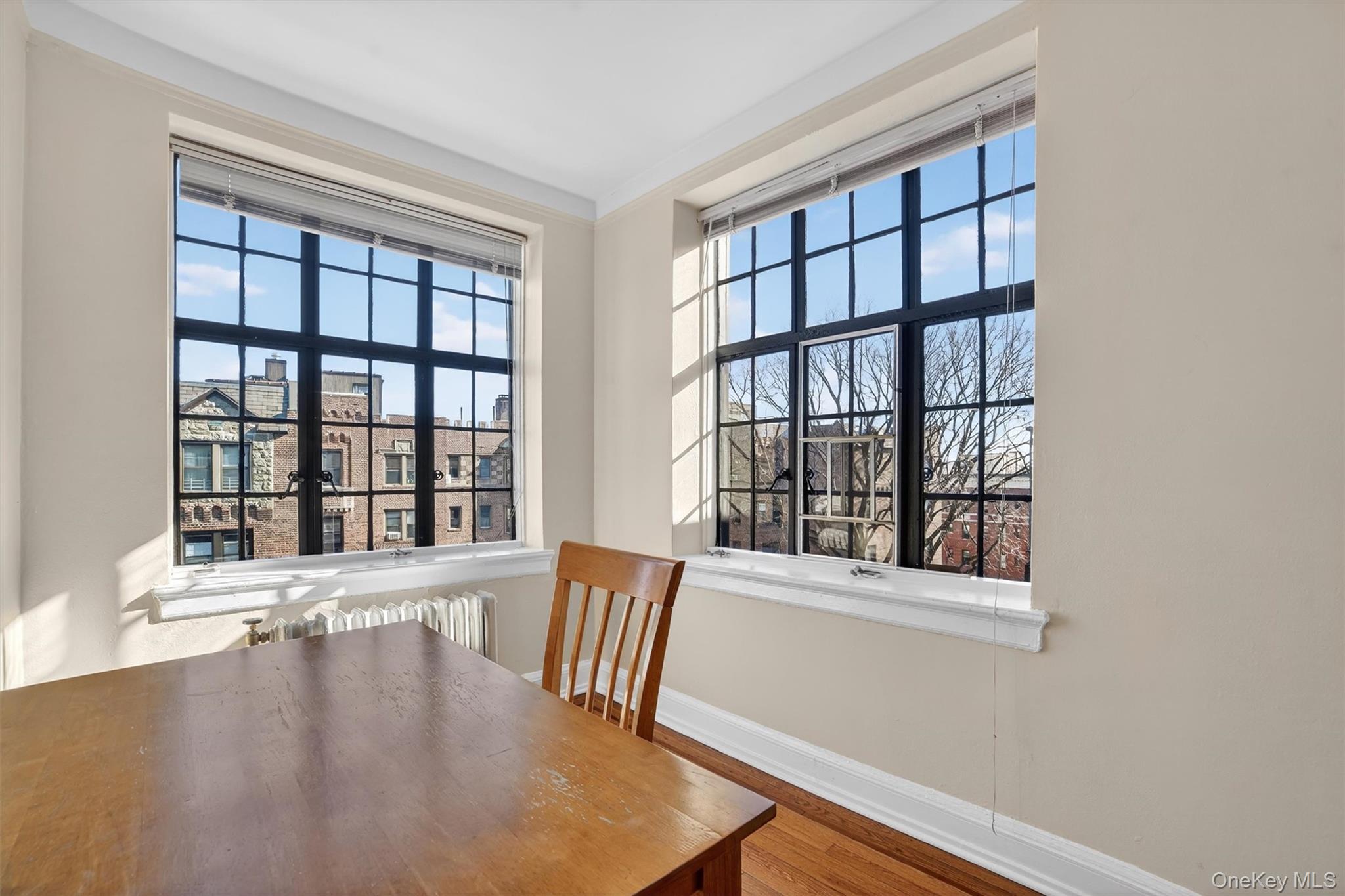 #16 photo, 292 Main Street, White Plains , NY 10601