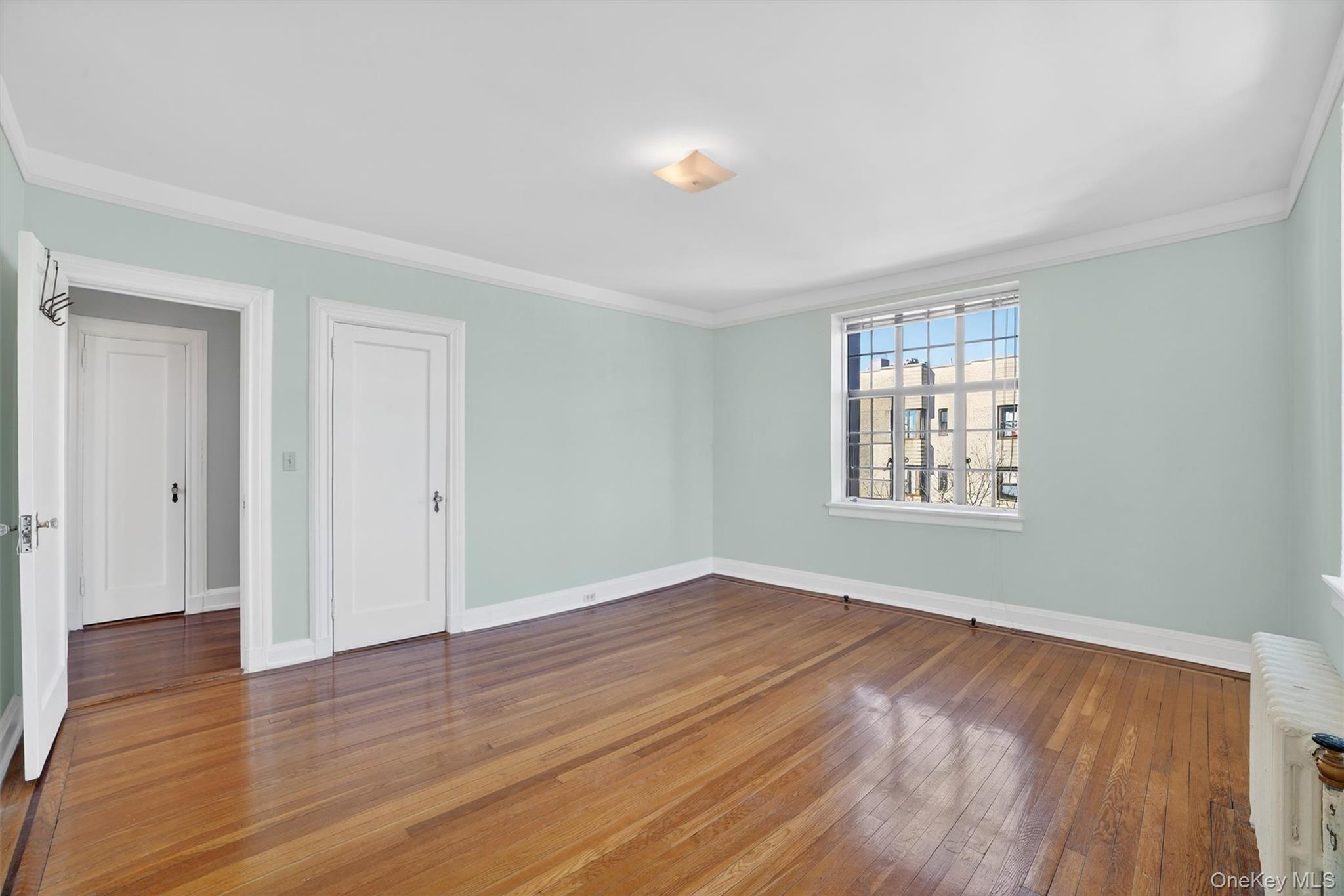 #18 photo, 292 Main Street, White Plains , NY 10601