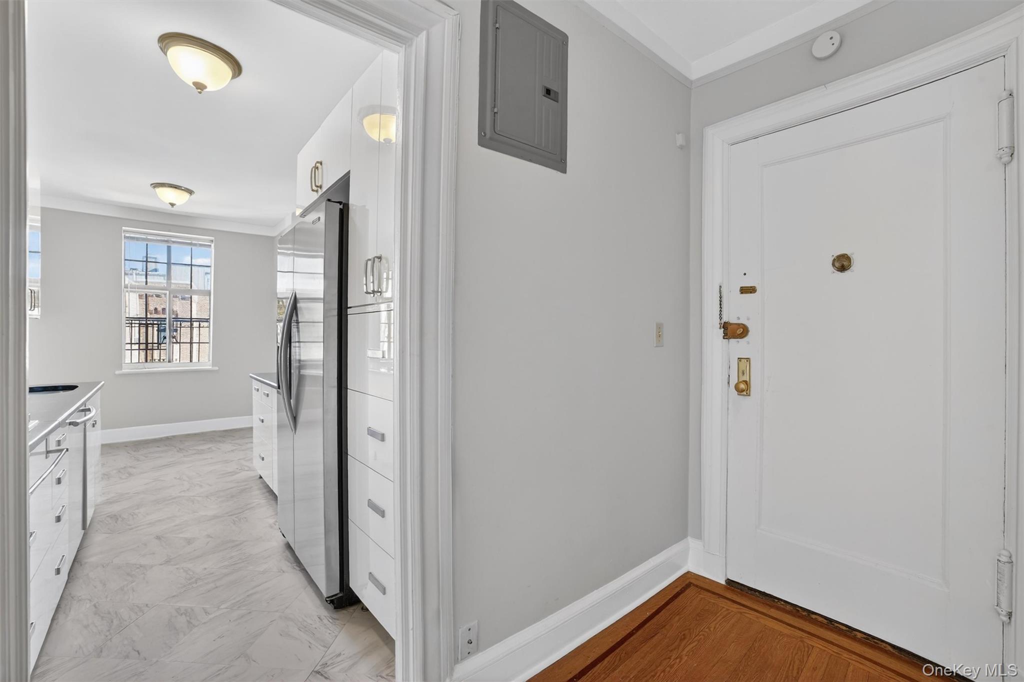 #8 photo, 292 Main Street, White Plains , NY 10601