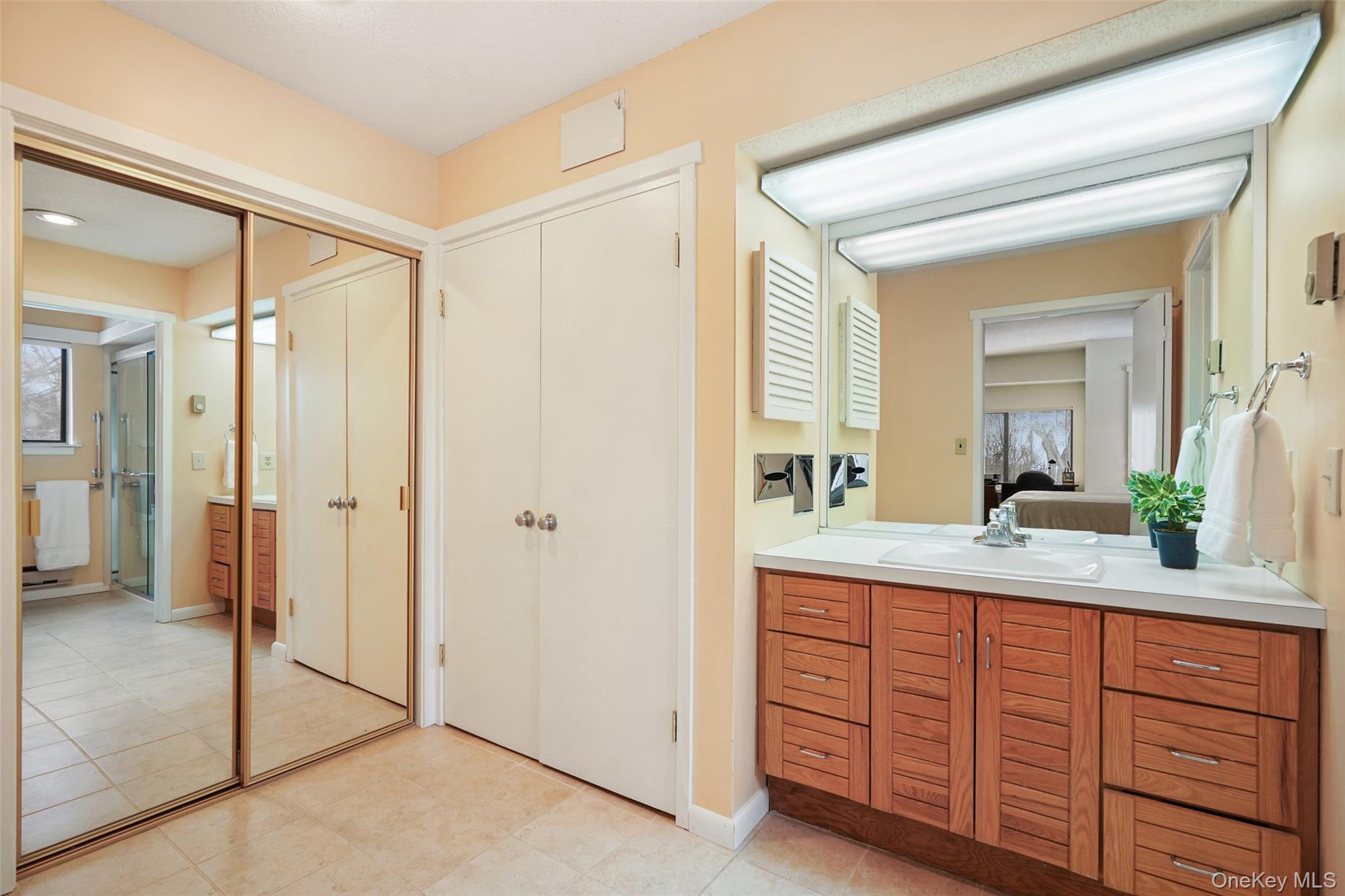 #14 photo, 243 Heritage Hills Drive, Somers , NY 10589