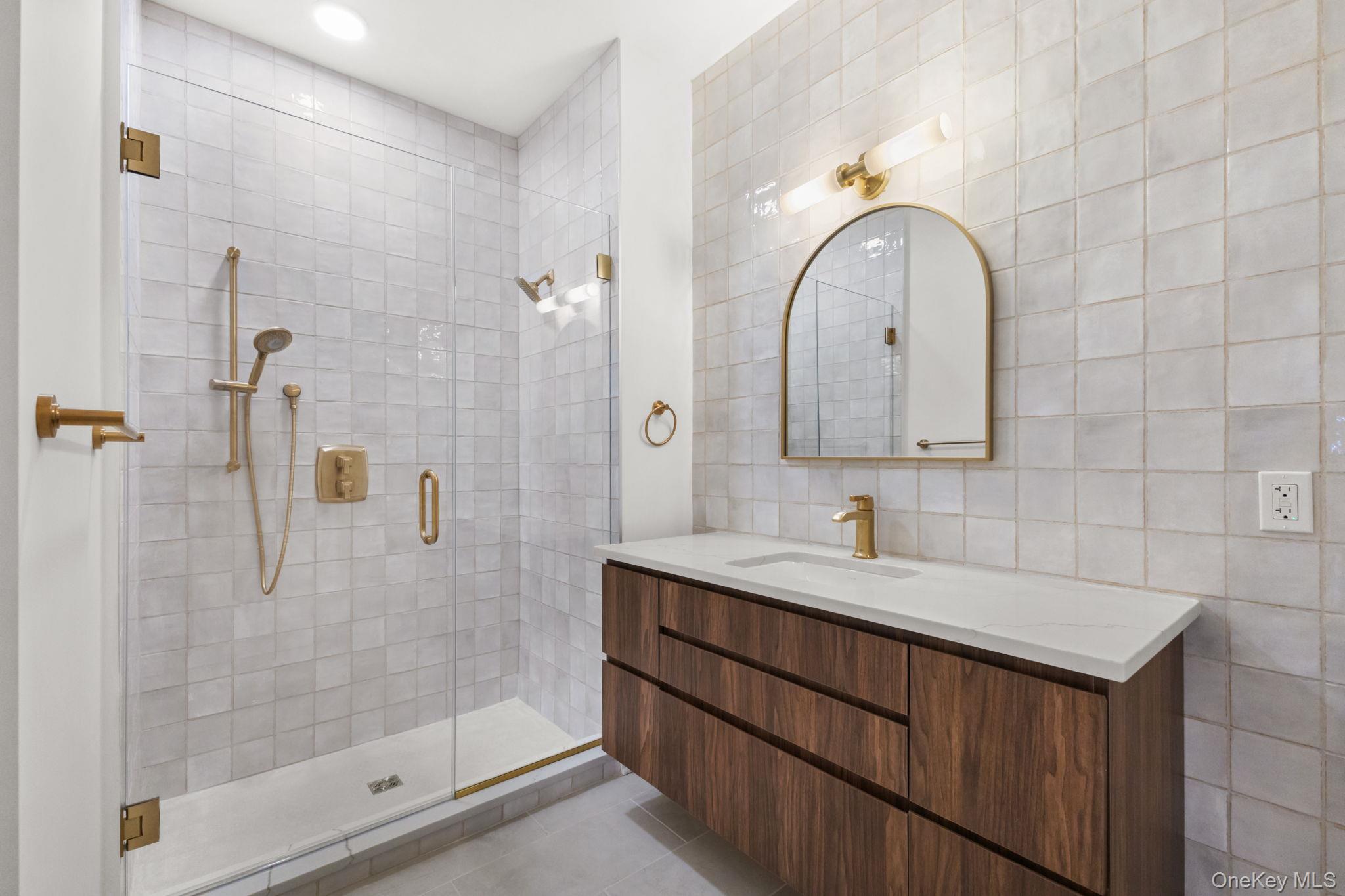 #11 photo, 100 E Putnam Avenue, Call Listing Agent , CT 06807