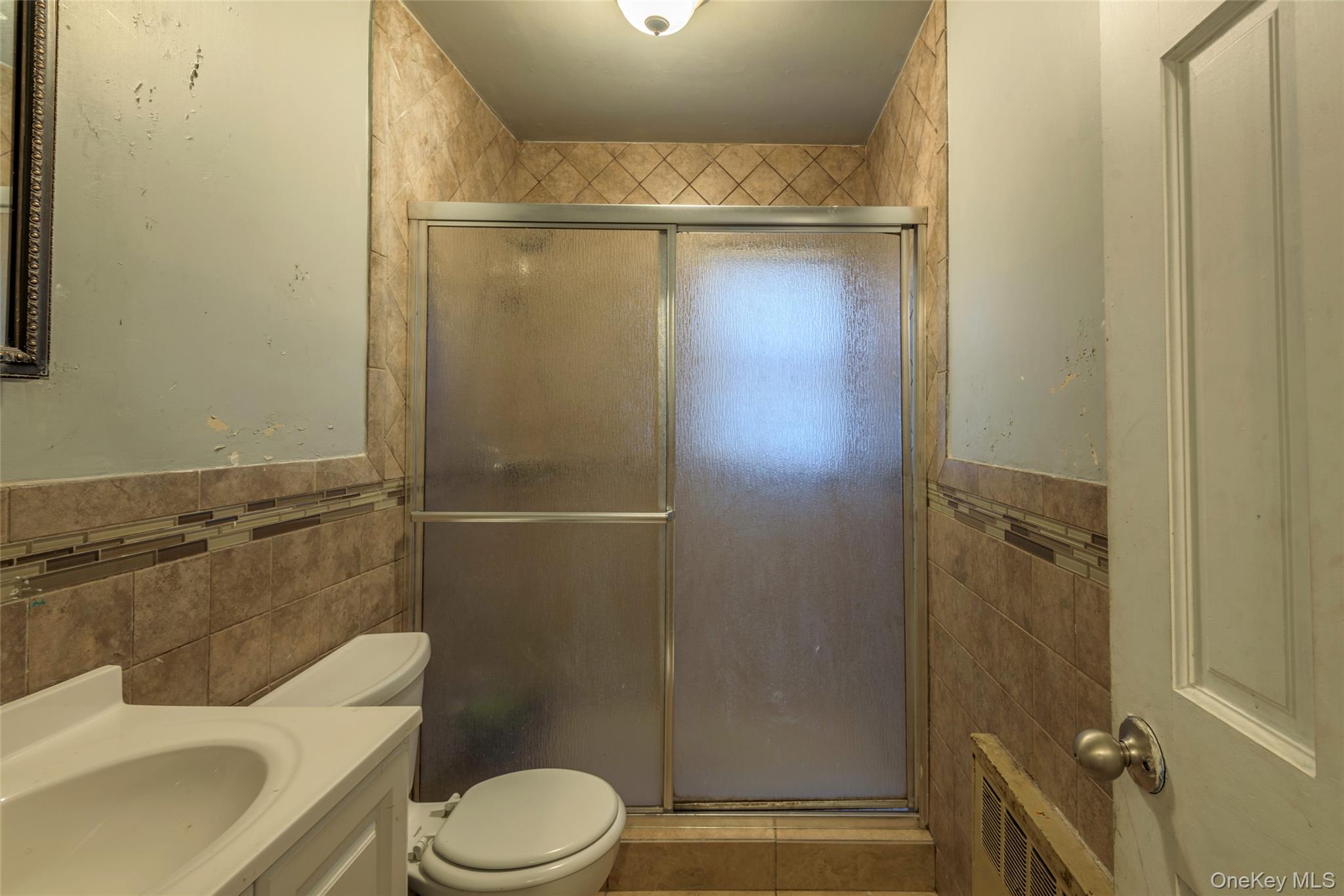 #12 photo, 24 Jackson Street, מחוז נסאו Glen Cove , NY 11542