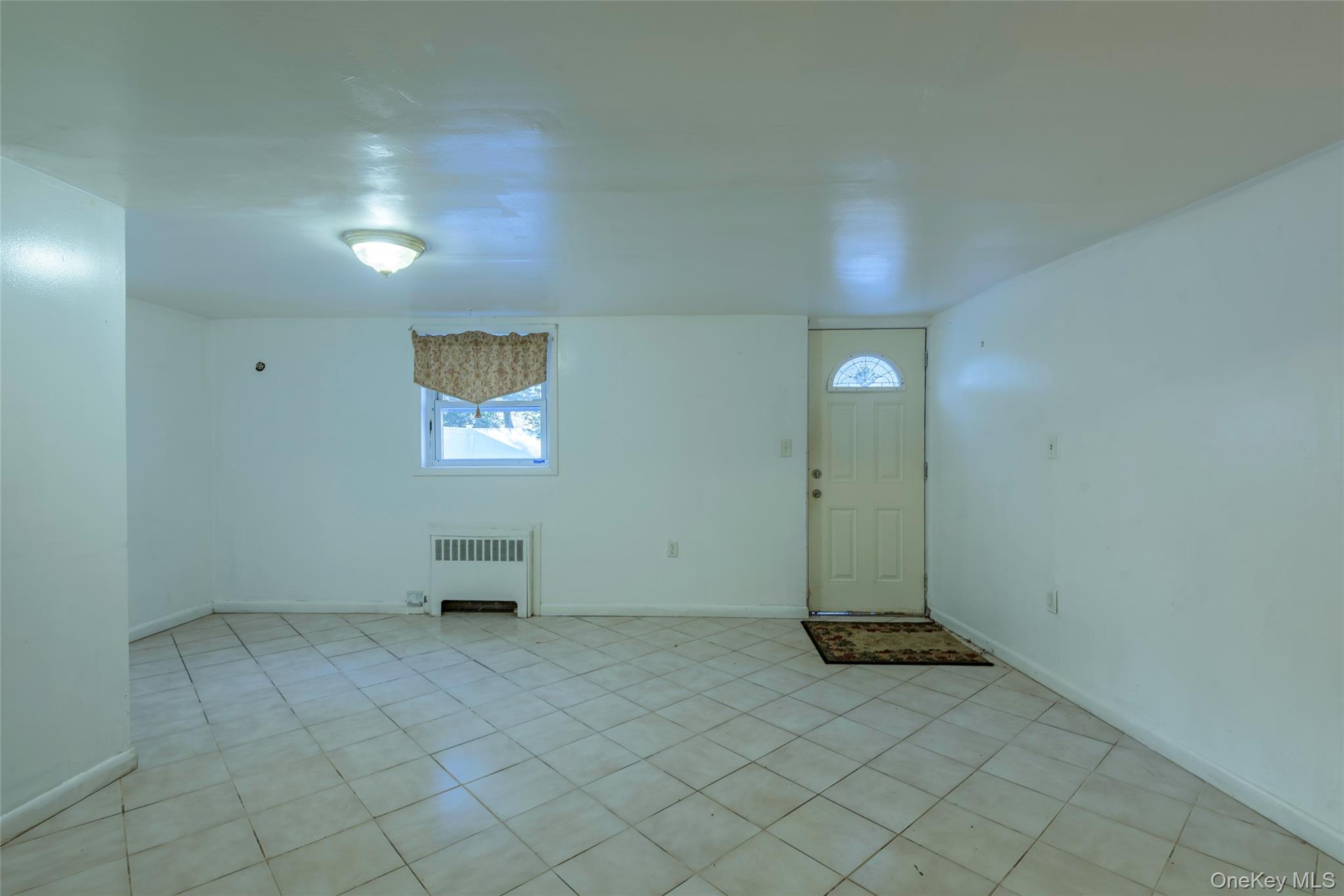 #17 photo, 24 Jackson Street, מחוז נסאו Glen Cove , NY 11542