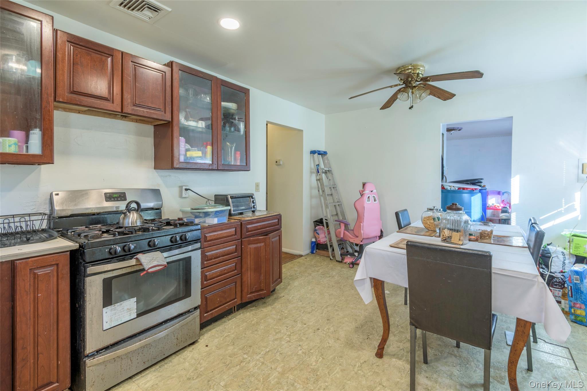 #7 photo, 24 Jackson Street, מחוז נסאו Glen Cove , NY 11542