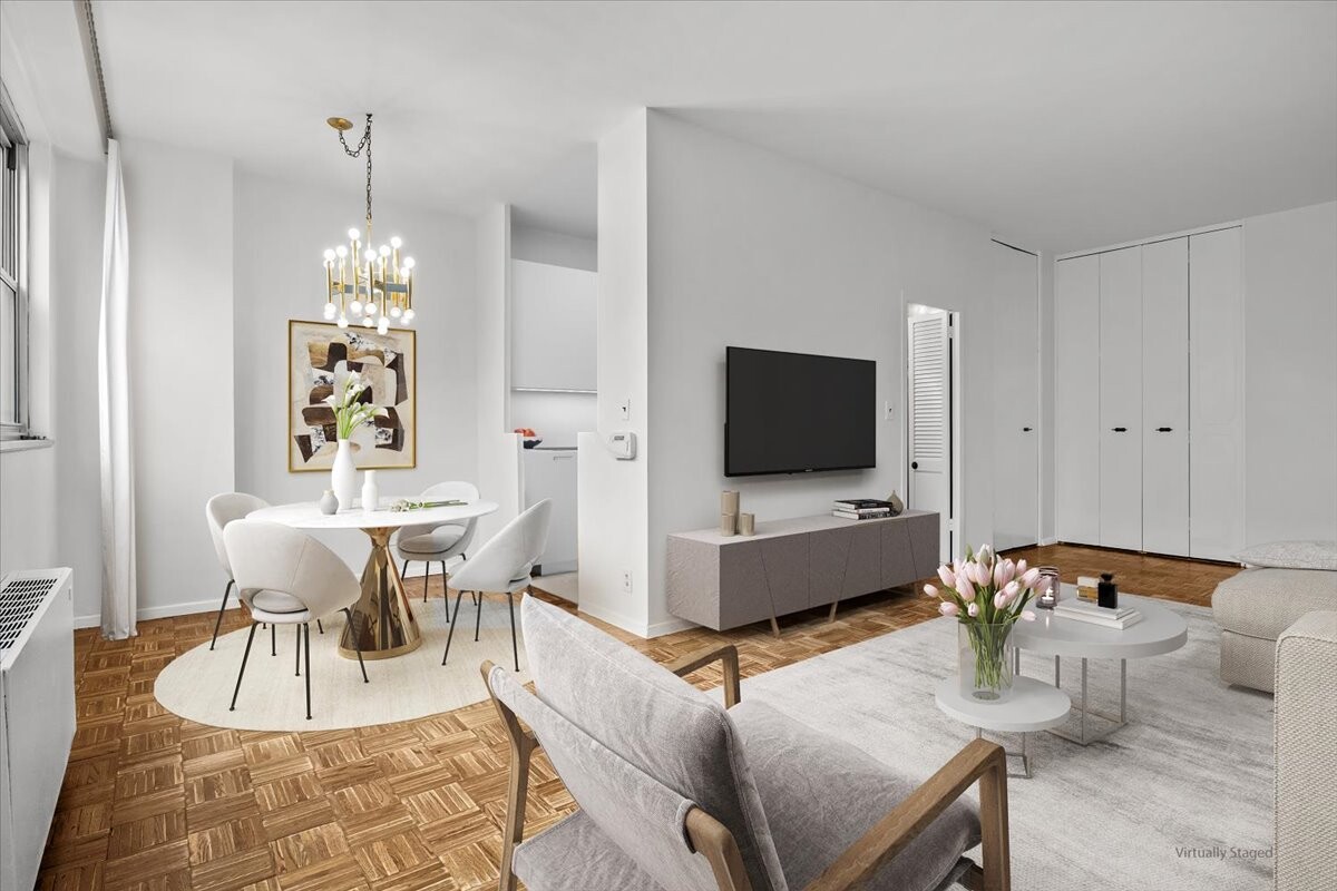 #4 photo, 555 KAPPOCK Street, Spuyten Duyvil , NY 10463