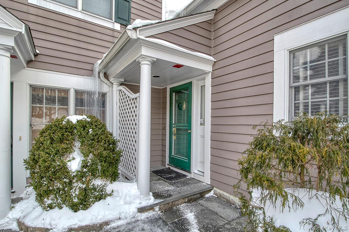 #4 photo, 5 Wyndham Close, White Plains , NY 10605