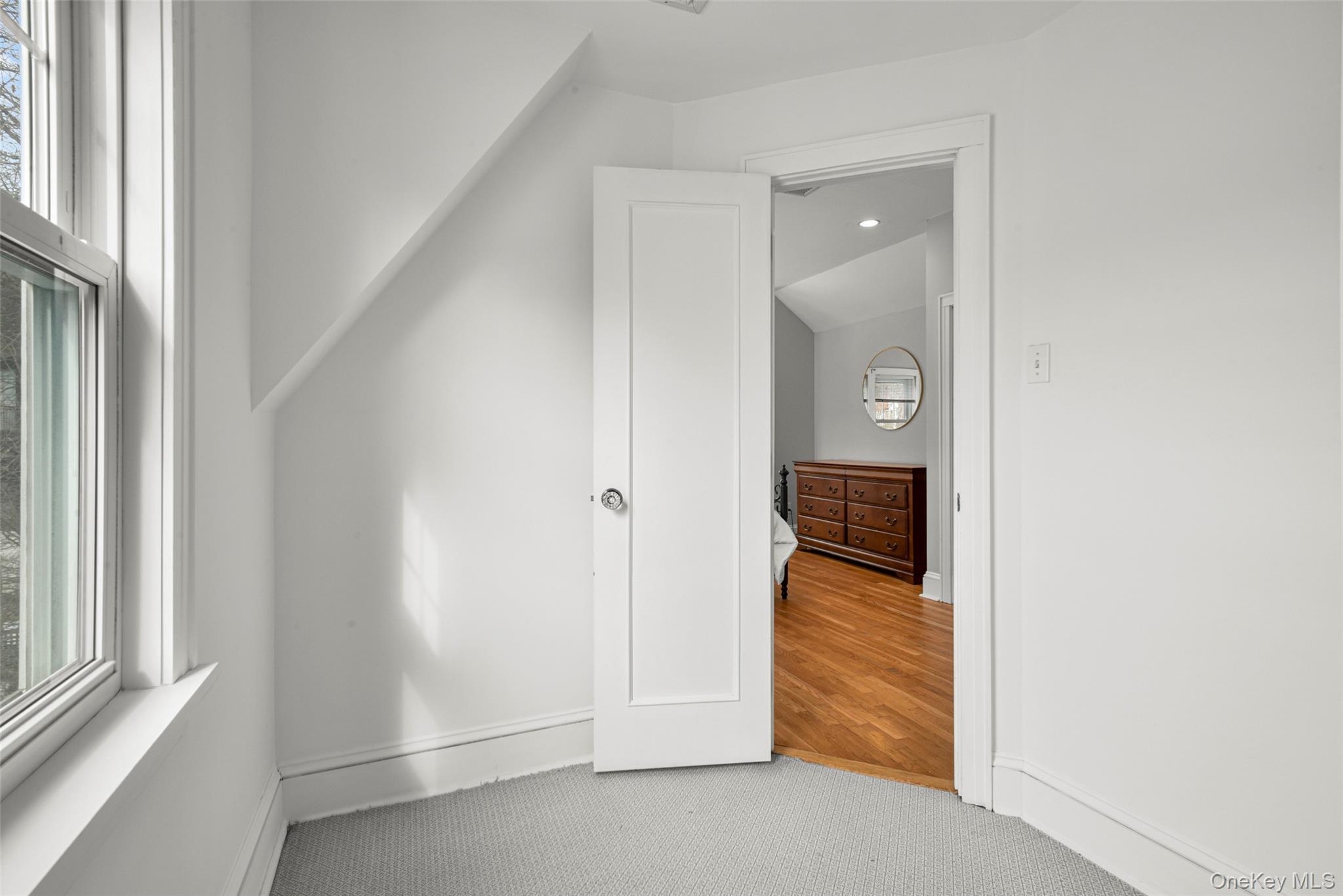 #19 photo, 6 Shadow Lane, Larchmont , NY 10538