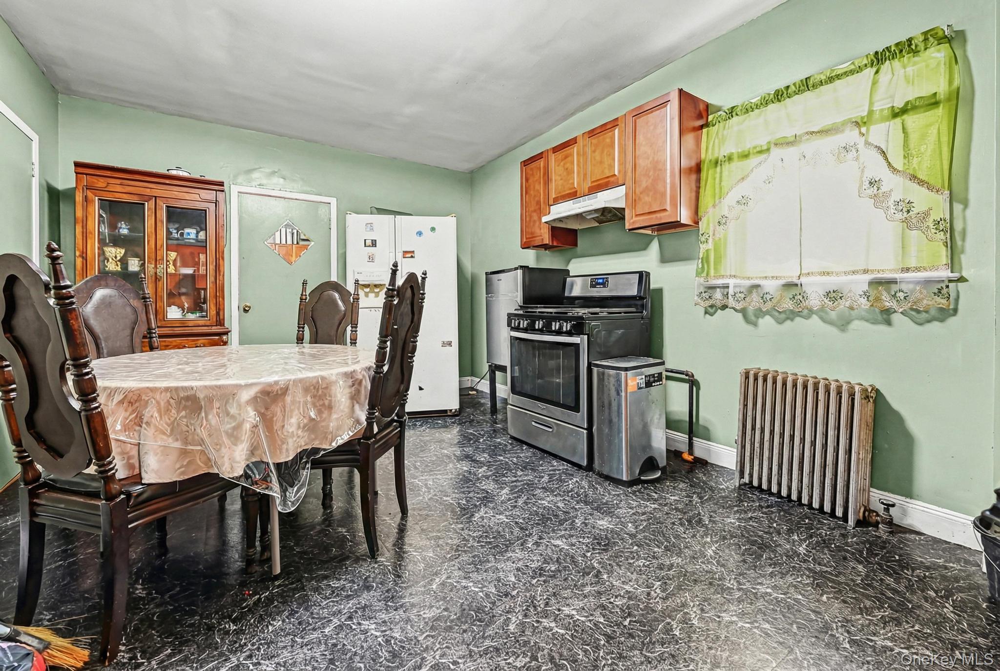 #6 photo, 114-38 149th Street, קווינס Jamaica , NY 11436