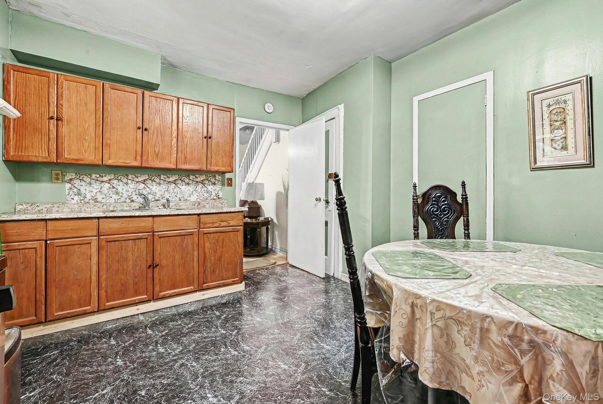 #7 photo, 114-38 149th Street, קווינס Jamaica , NY 11436