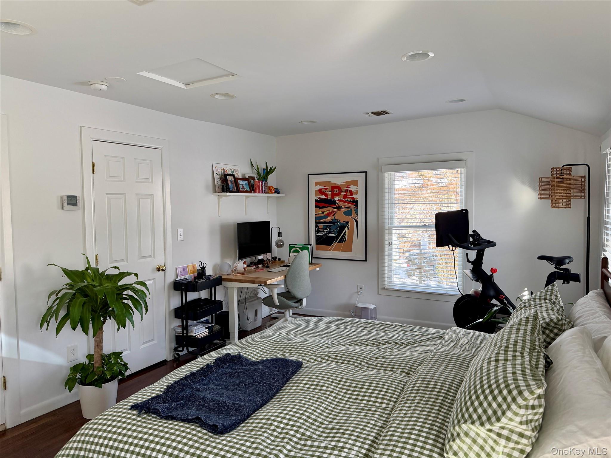 #6 photo, Sea Cliff, מחוז נסאו Sea Cliff , NY 11579