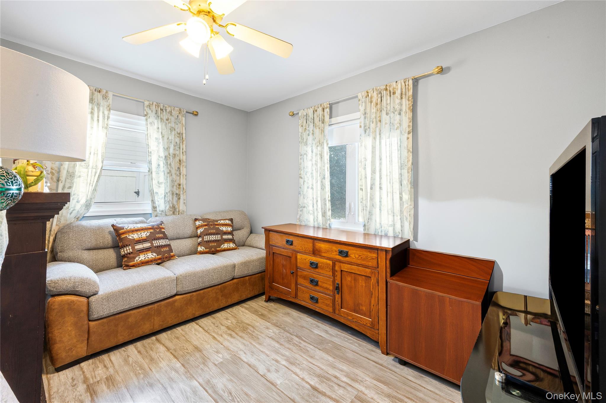 #16 photo, 43 Wildflower Lane, מחוז נסאו Wantagh , NY 11793