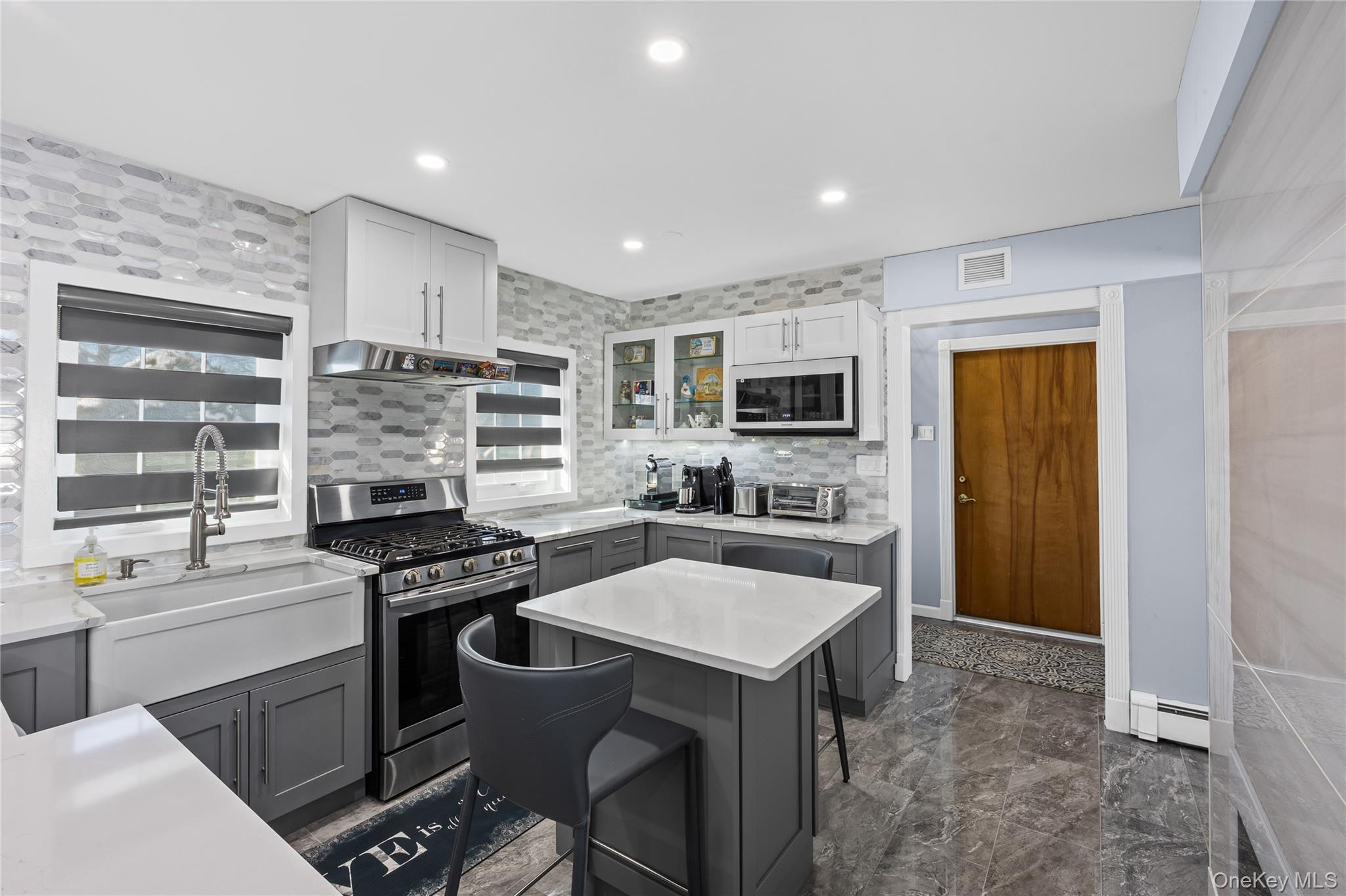 #5 photo, 43 Wildflower Lane, מחוז נסאו Wantagh , NY 11793