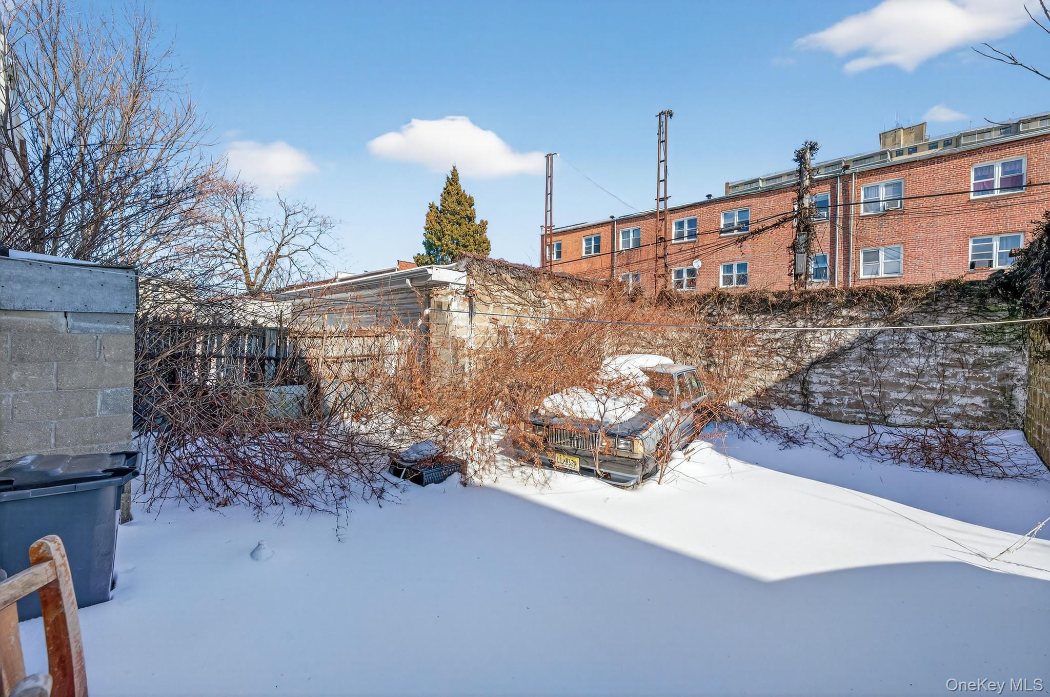 #14 photo, 667 Hemlock Street, ब्रुकलीन Brooklyn , NY 11208