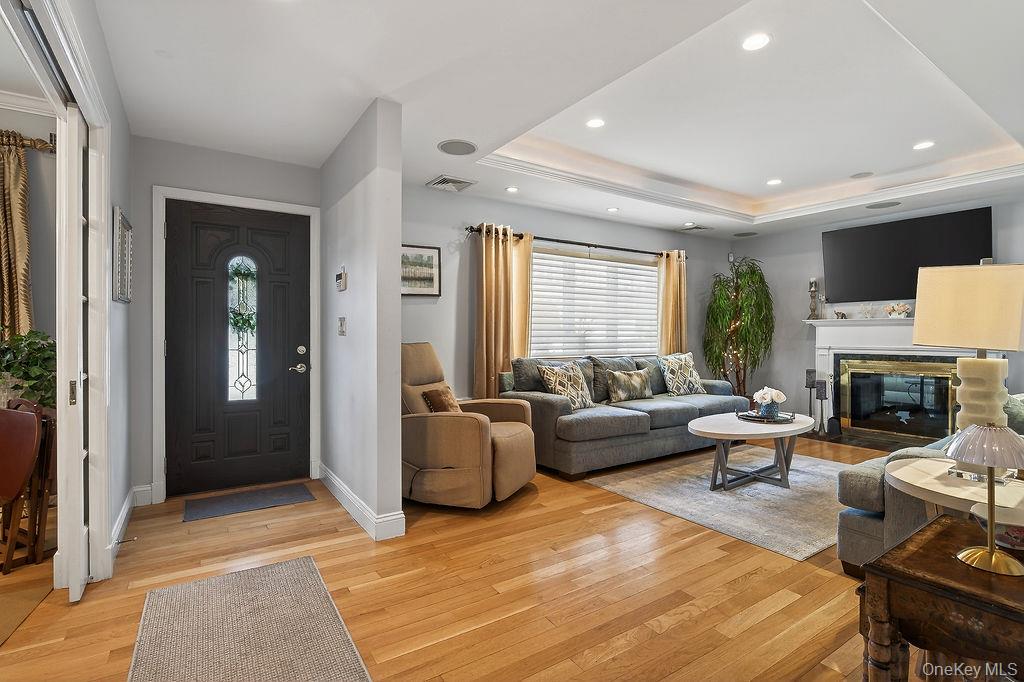 #14 photo, 1309 Shelbourne Avenue, 뉴욕주 Mamaroneck , NY 10543