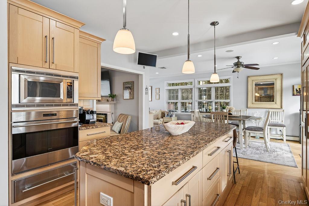 #4 photo, 1309 Shelbourne Avenue, 뉴욕주 Mamaroneck , NY 10543