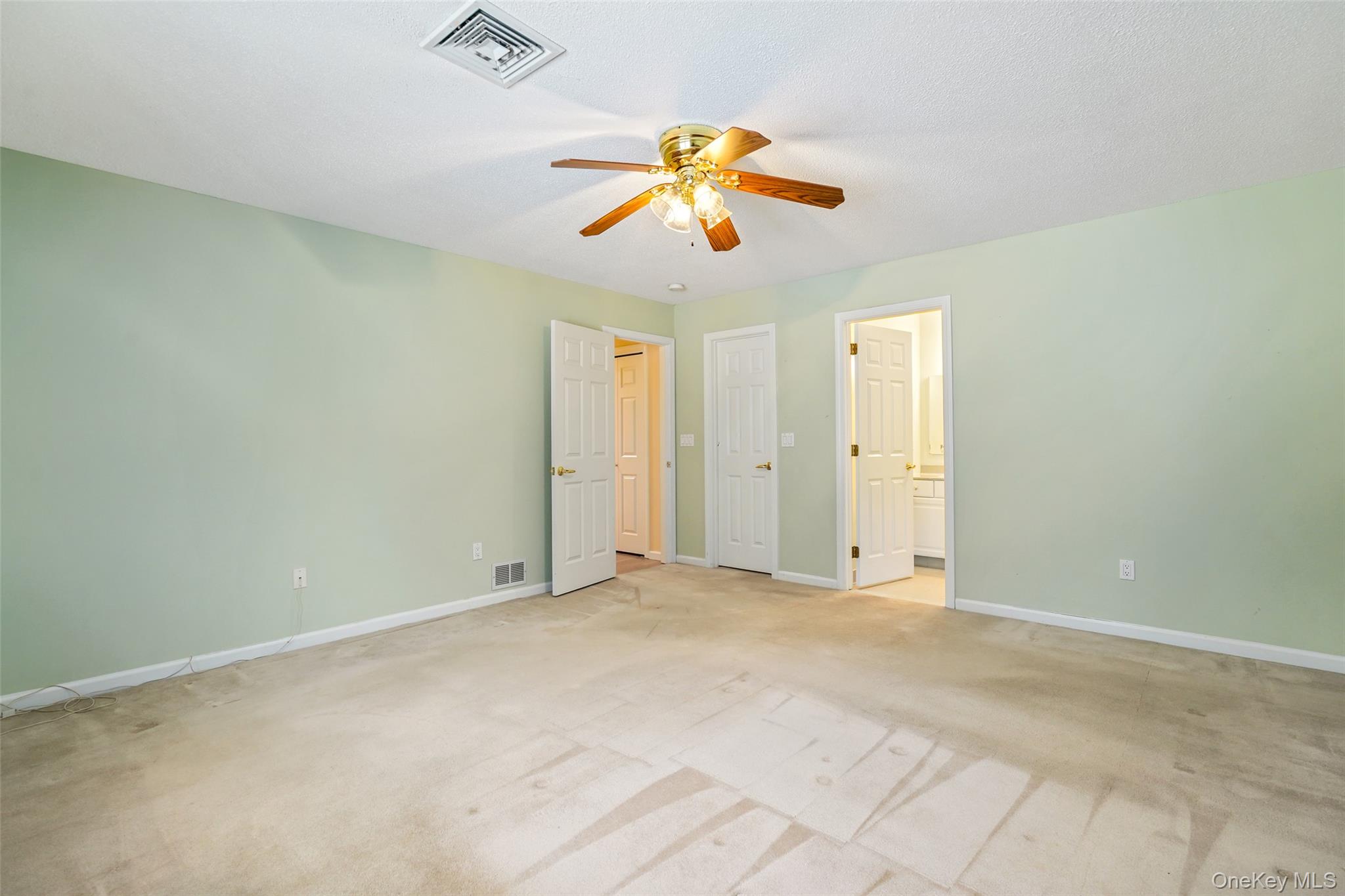 #12 photo, 680 Heritage Hill Drive, Somers , NY 10589