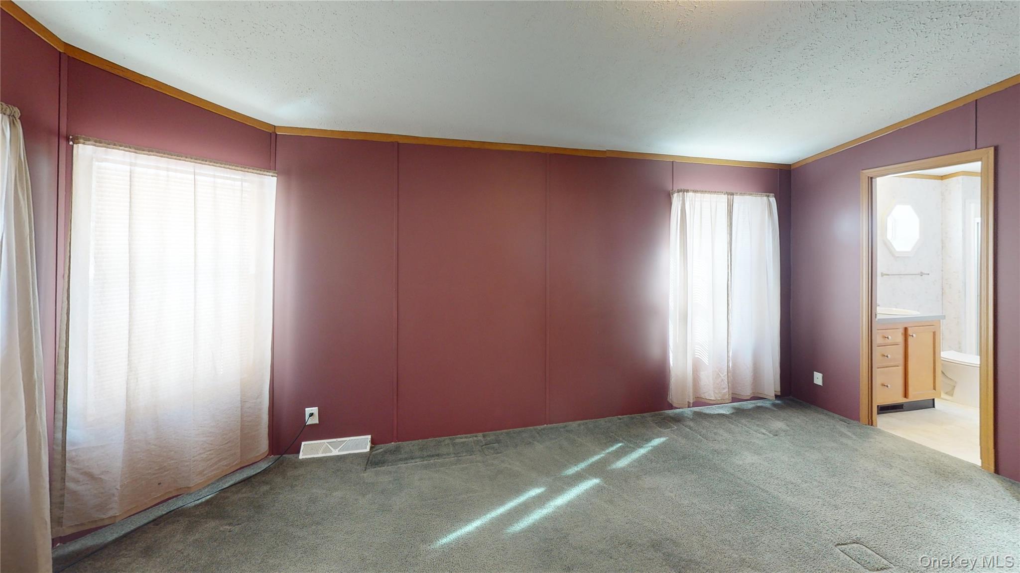 #9 photo, 26 Daisy Drive, 紐約州 Port Jervis , NY 12771