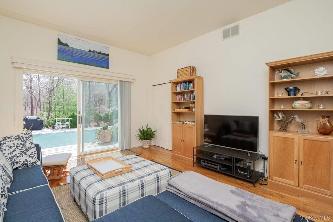 #15 photo, 38 Red Creek Circle, Hampton Bays , NY 11946