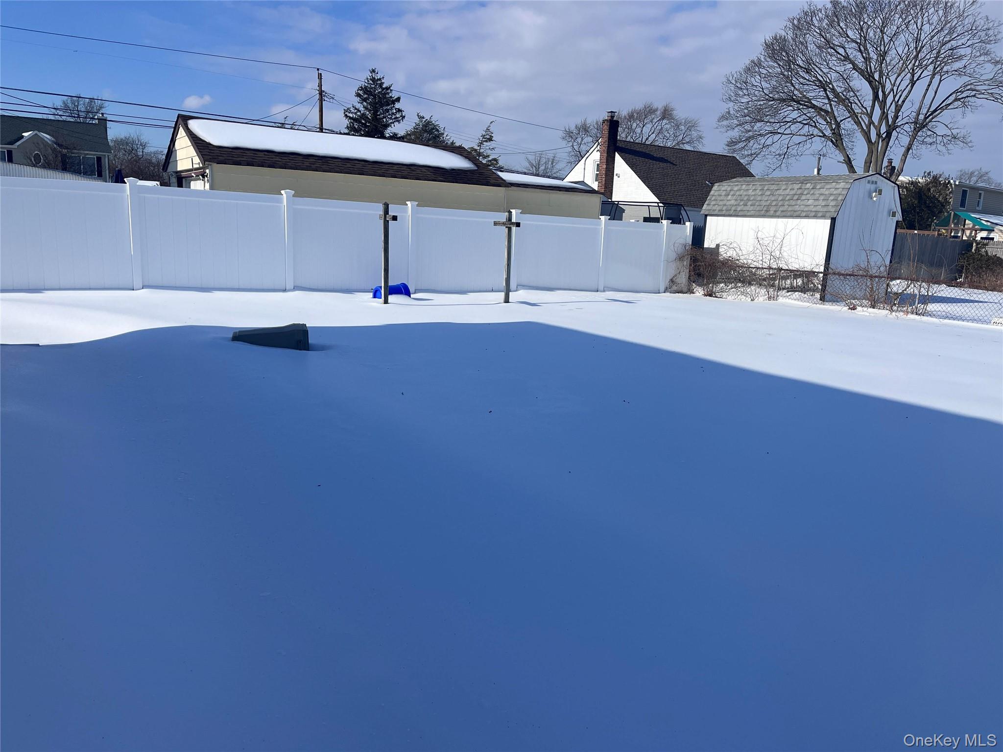 #10 photo, 3 Birch Court, सफ़ोक काउंटी East Farmingdale , NY 11735