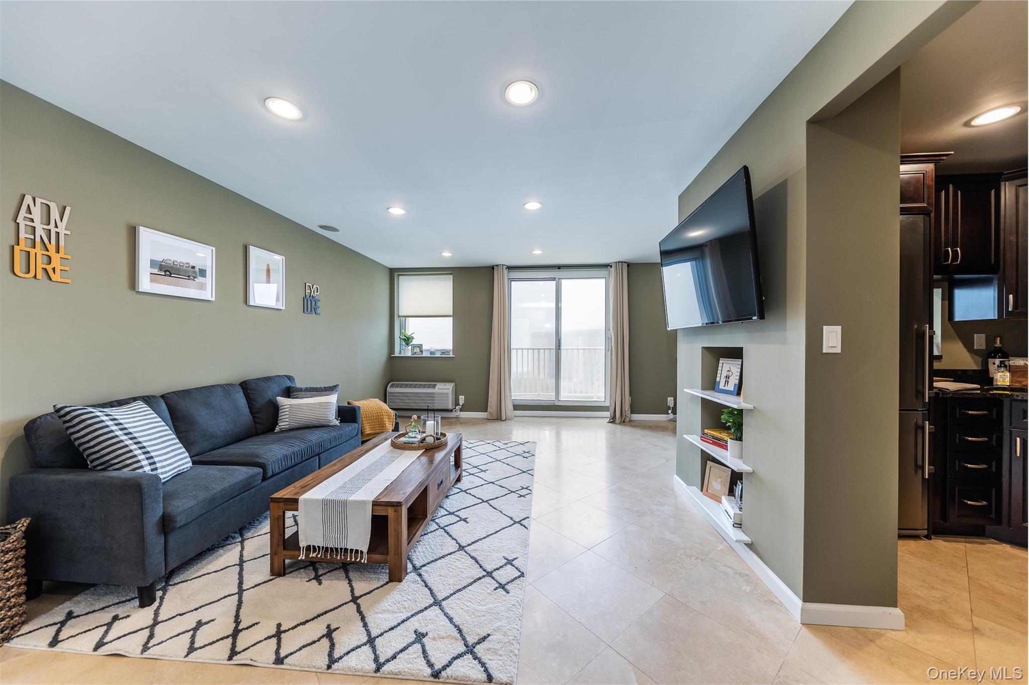 #5 photo, 2 Richmond Road, Lido Beach , NY 11561