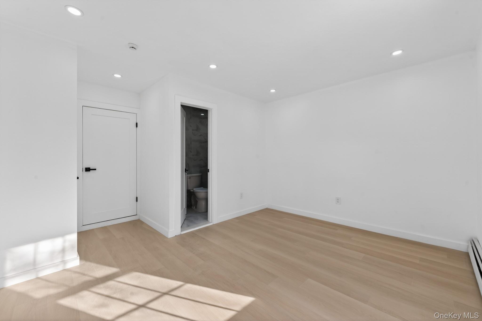 #12 photo, 11420 149th Street, קווינס Jamaica , NY 11436