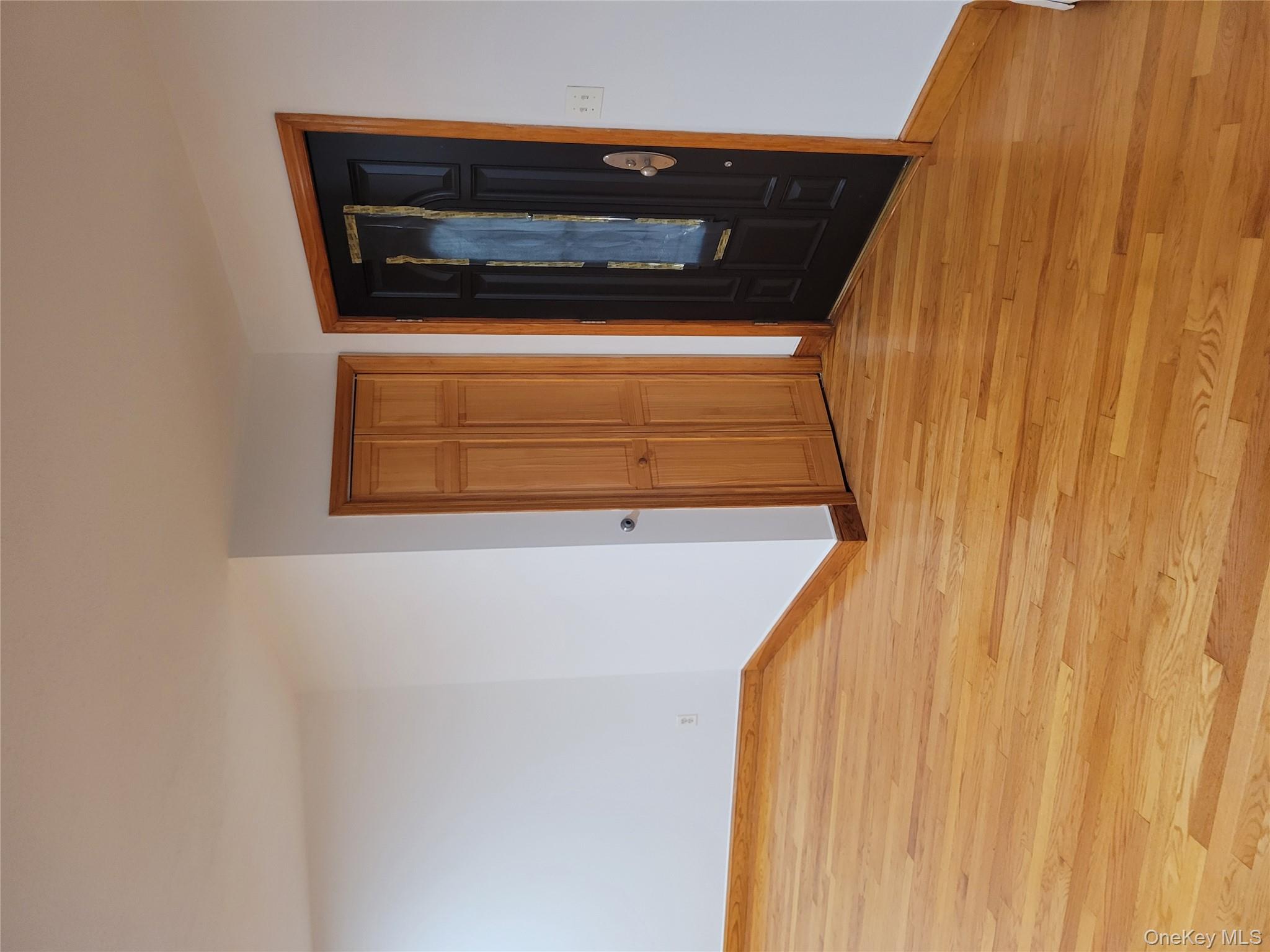 #11 photo, 6006 172nd Street, Куинс ‖ Fresh Meadows , NY 11365