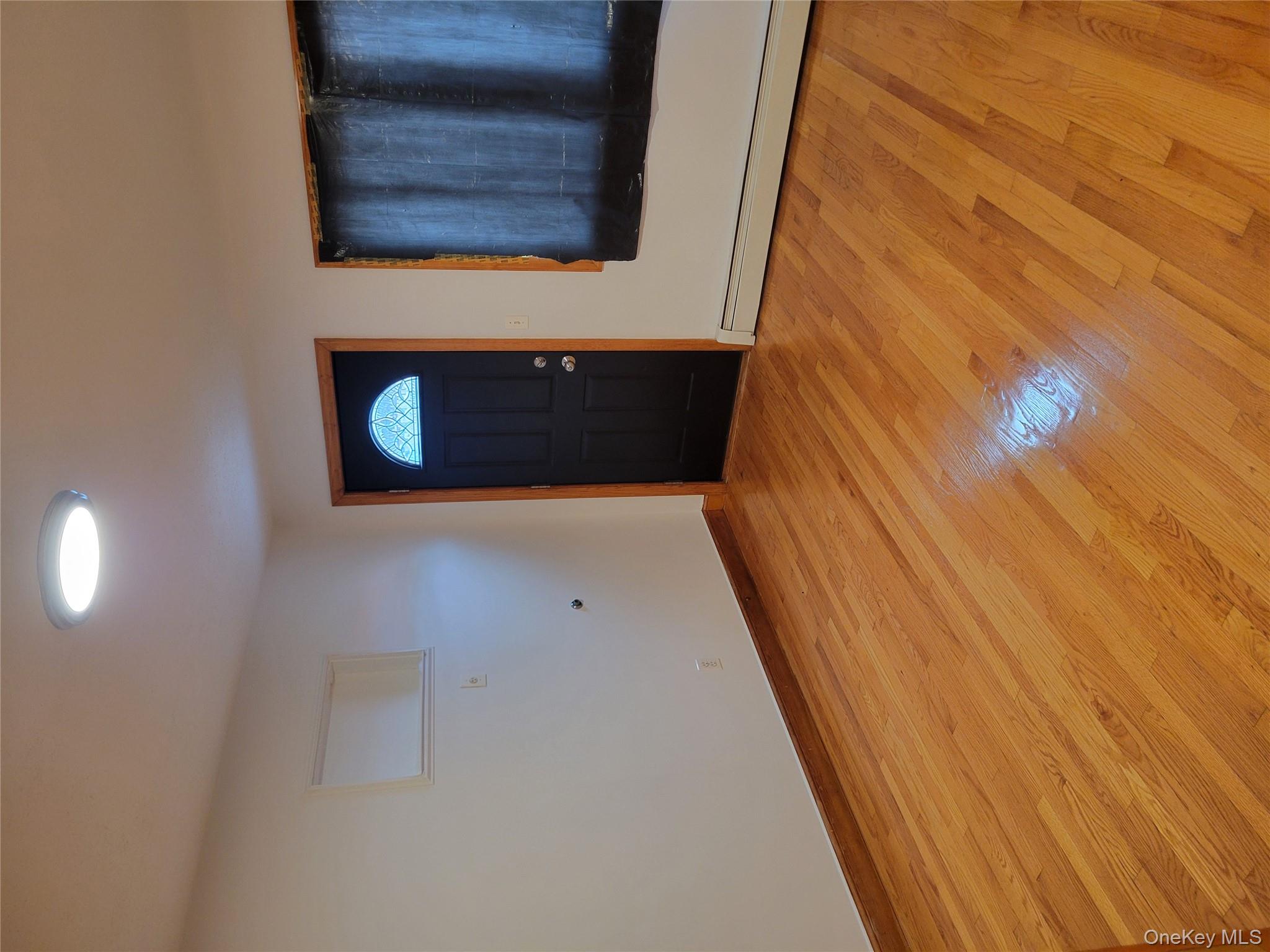 #5 photo, 6006 172nd Street, Куинс ‖ Fresh Meadows , NY 11365