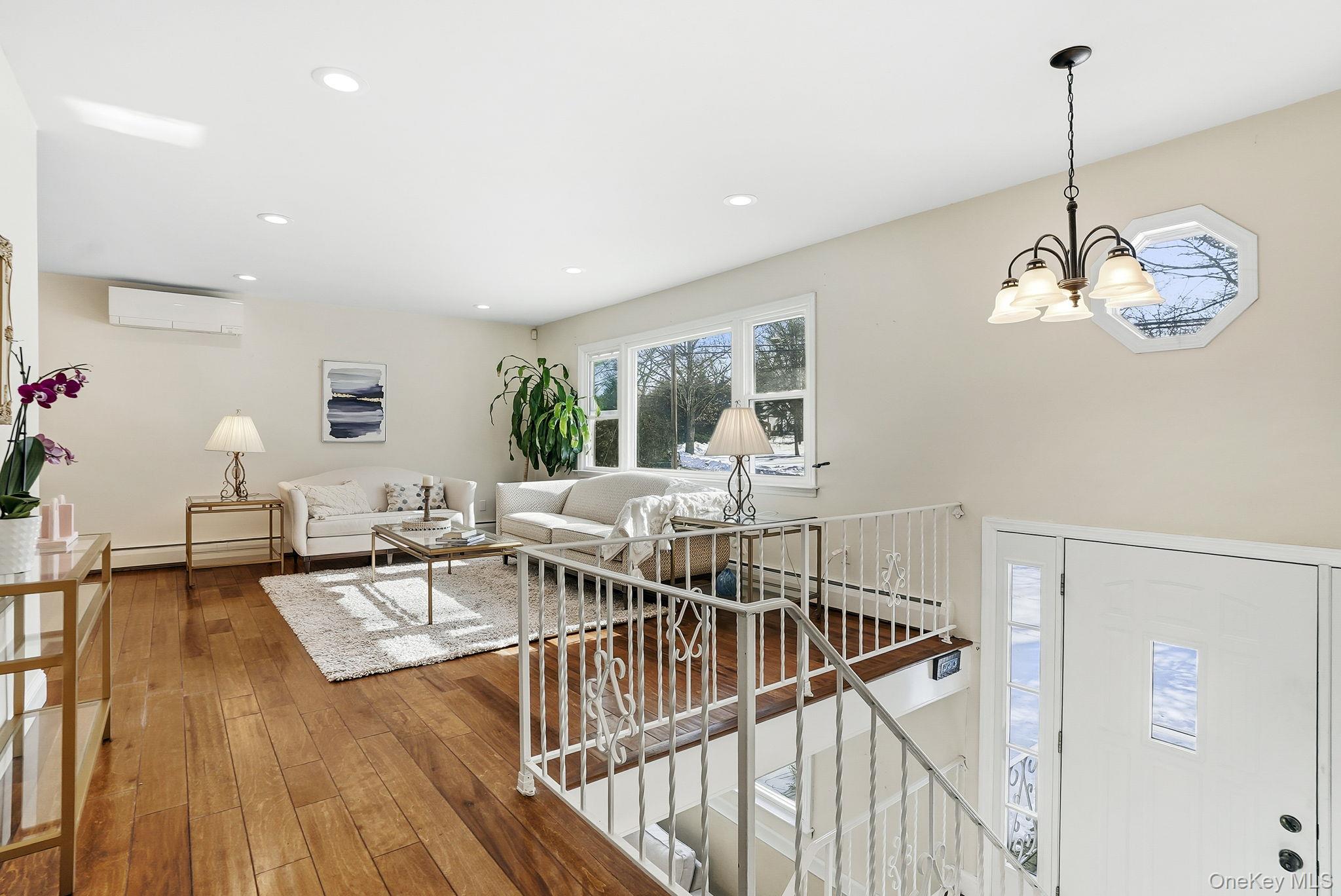 #4 photo, 4 Laura Drive, Airmont , NY 10952