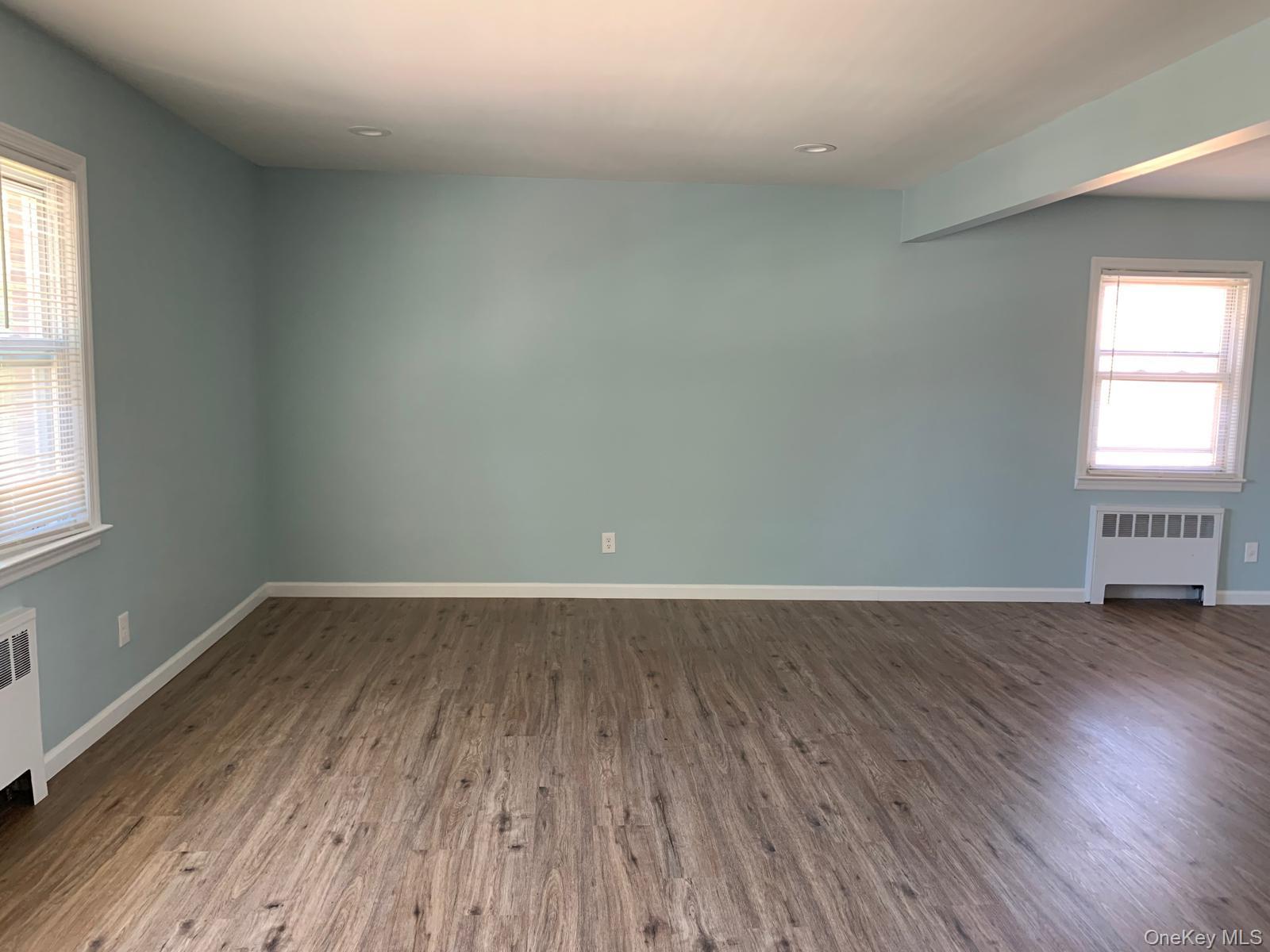 #10 photo, 246-11 Memphis Avenue, קווינס Rosedale , NY 11422