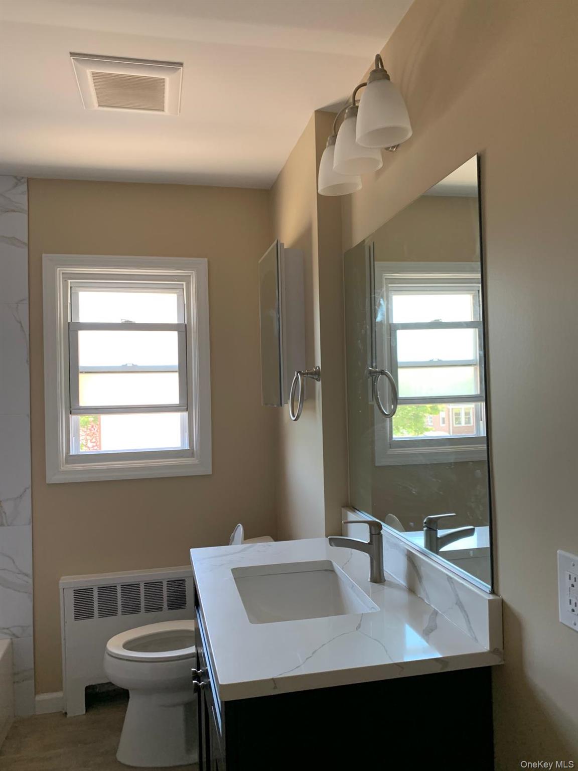 #17 photo, 246-11 Memphis Avenue, קווינס Rosedale , NY 11422