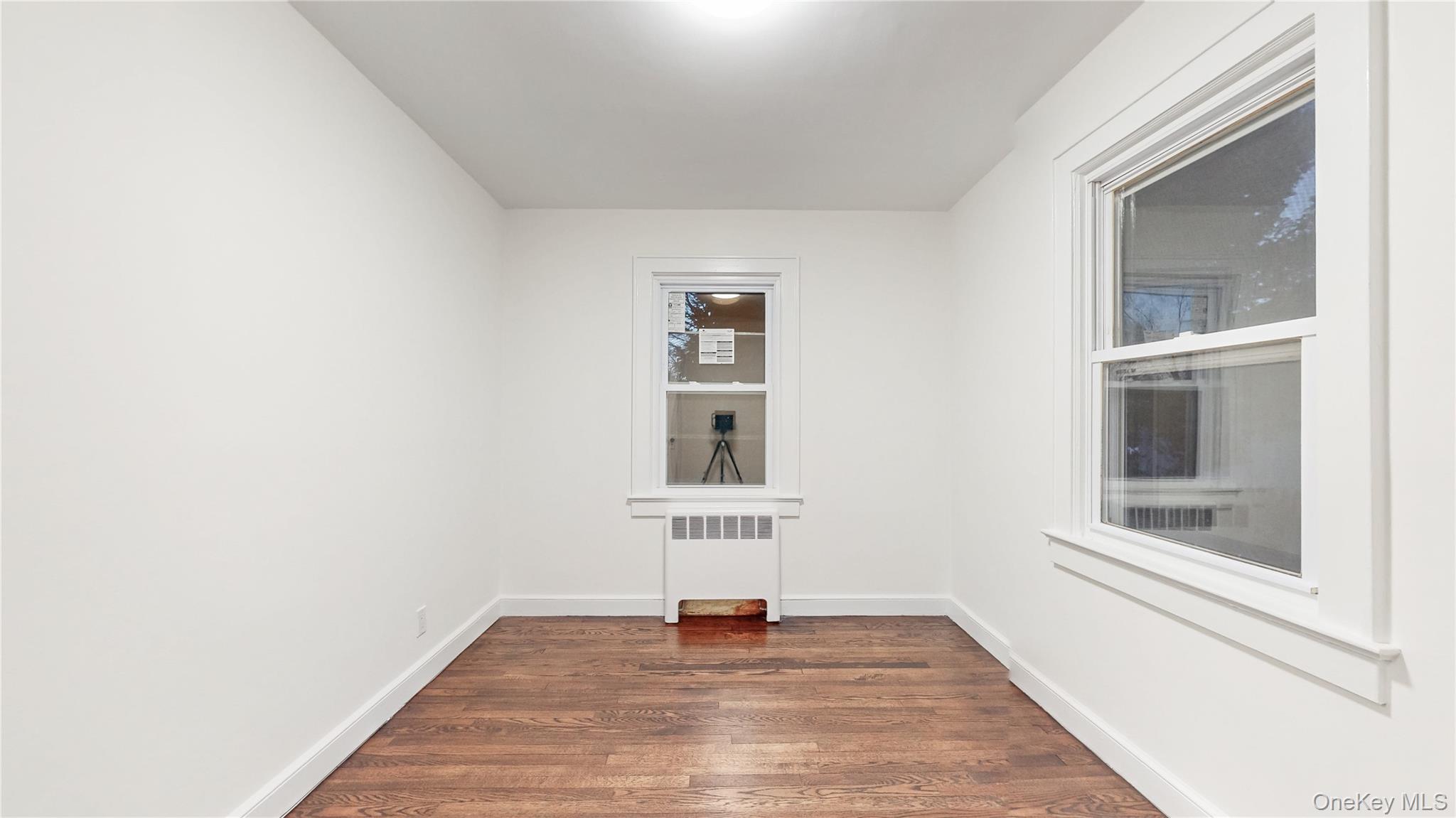 #13 photo, 23 Cherry Street, सफ़ोक काउंटी East Northport , NY 11731