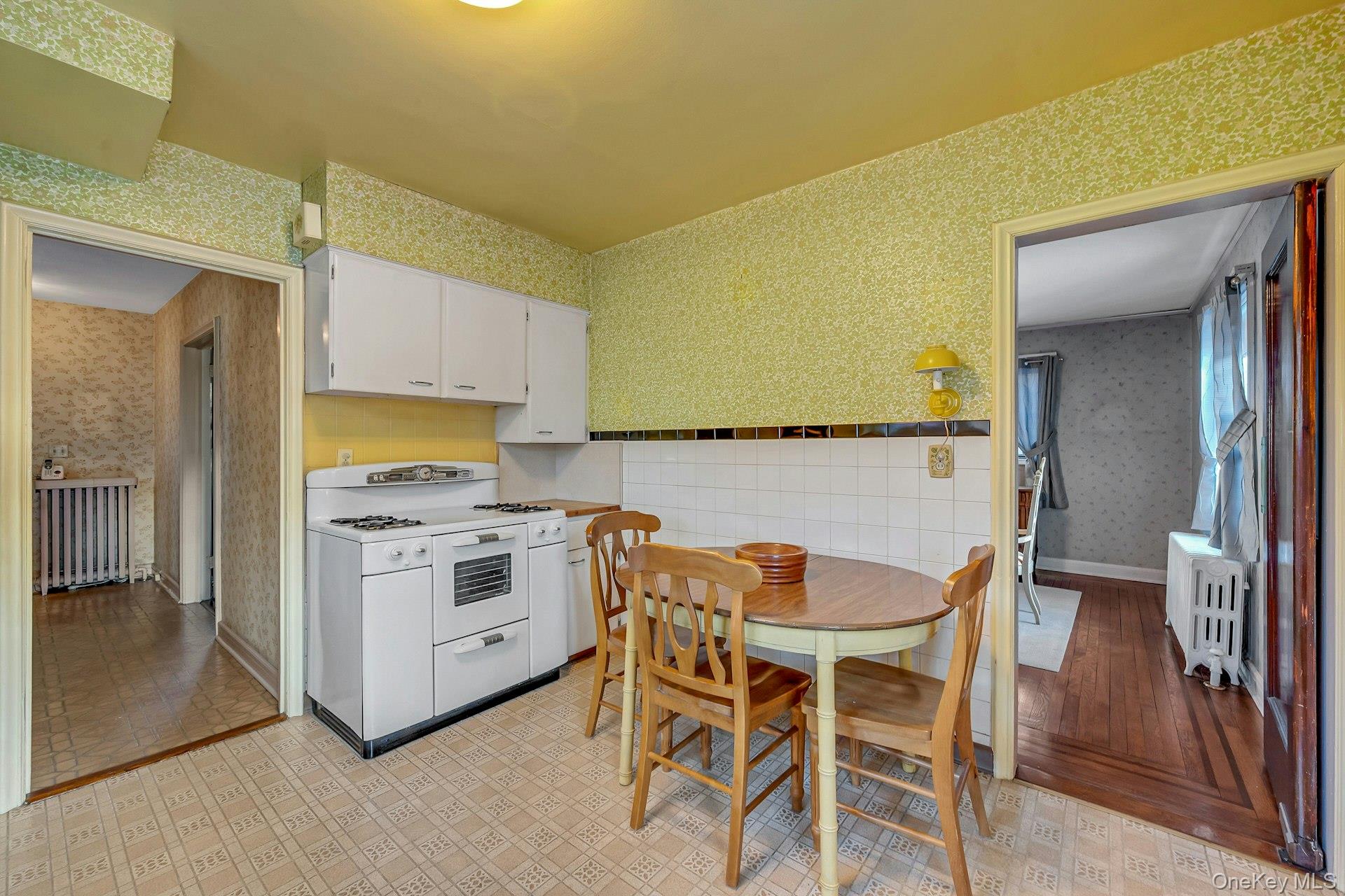 #11 photo, 514 N Wagner Avenue, Mamaroneck , NY 10543