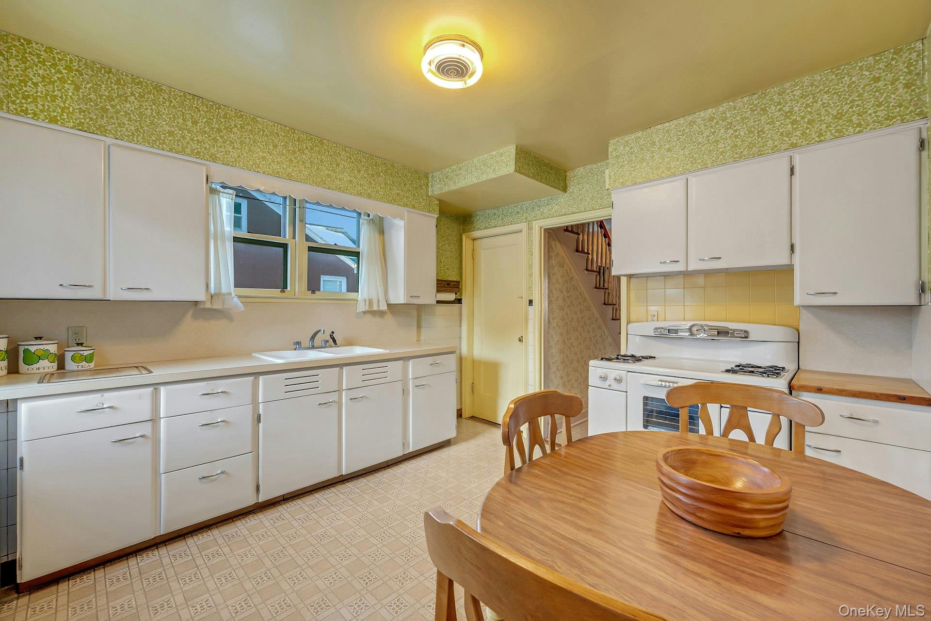 #9 photo, 514 N Wagner Avenue, Mamaroneck , NY 10543