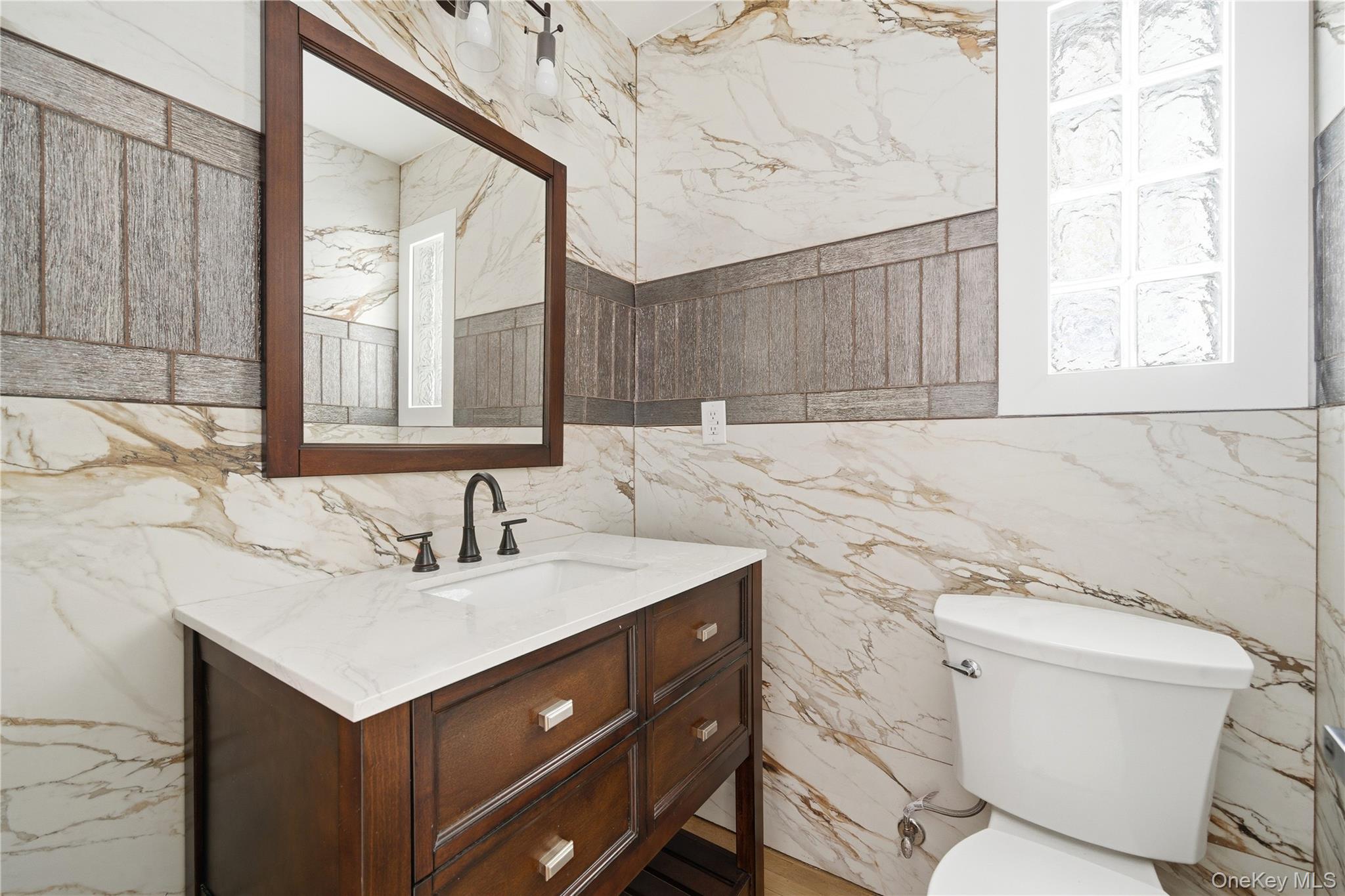 #14 photo, 75 Centerport Road, Greenlawn , NY 11740