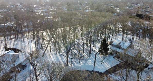 #10 photo, 5 Holly Court, Center Moriches , NY 11934