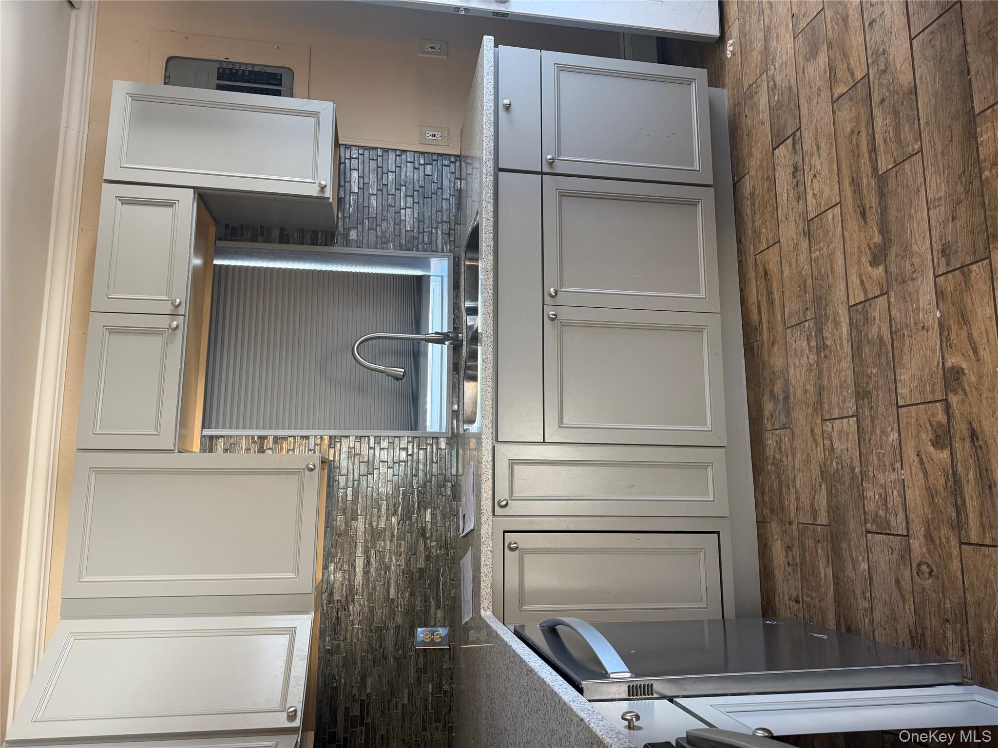 #6 photo, 51 Fallkill Avenue, Poughkeepsie , NY 12601