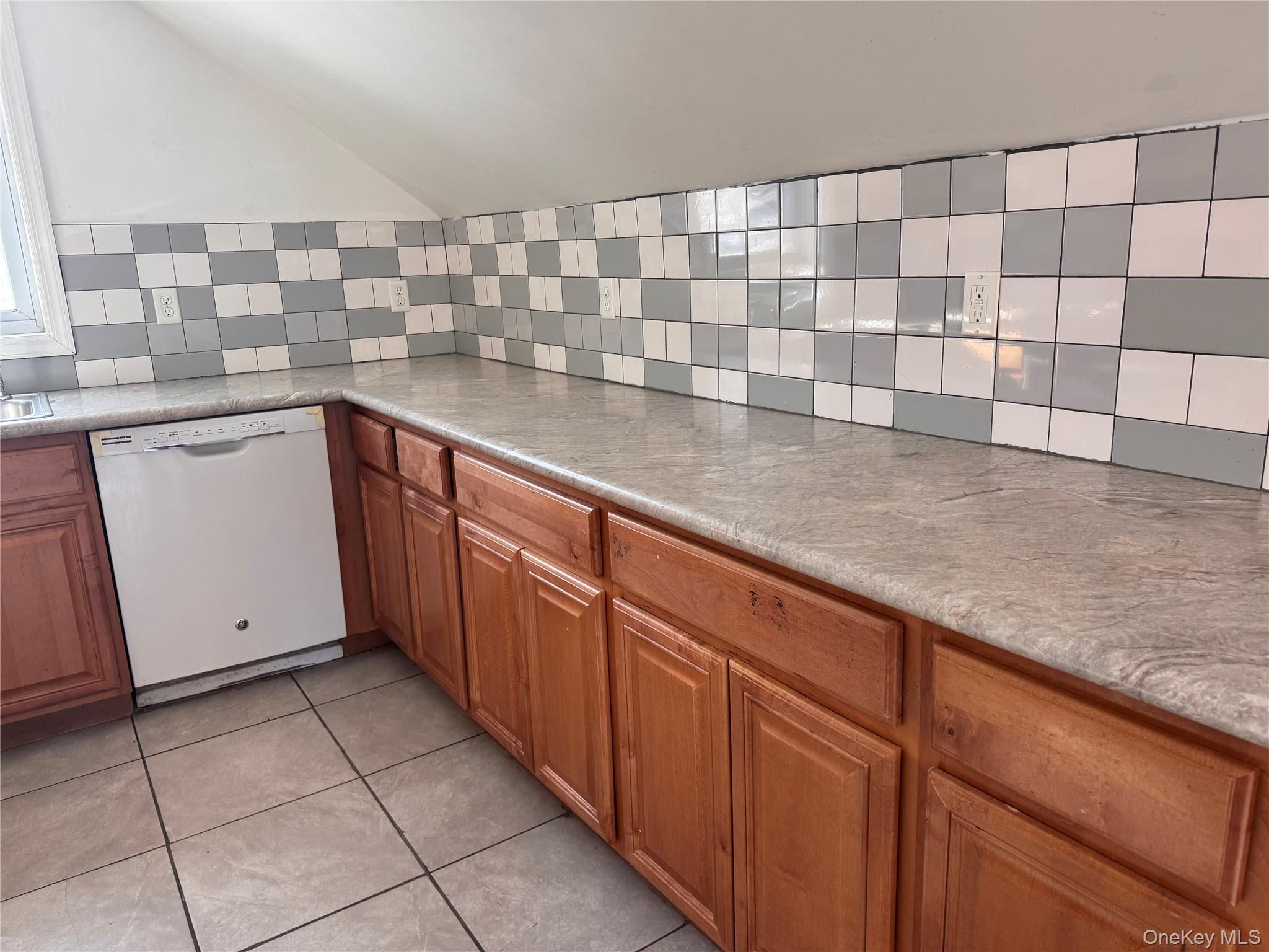 #4 photo, 116 Williams Avenue, 纽约州 Spring Valley , NY 10977