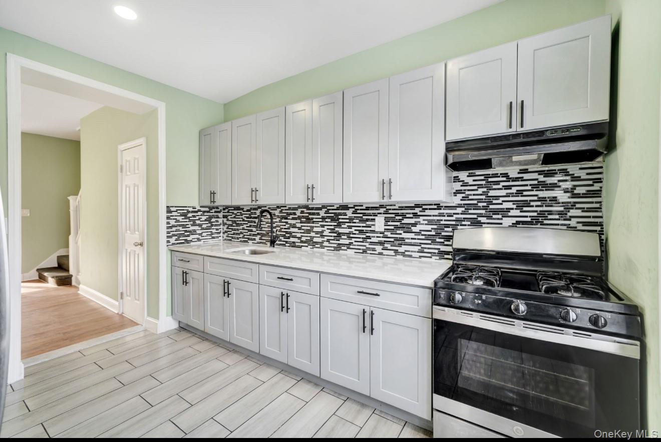 #13 photo, 11915 145th Street, קווינס Jamaica , NY 11436