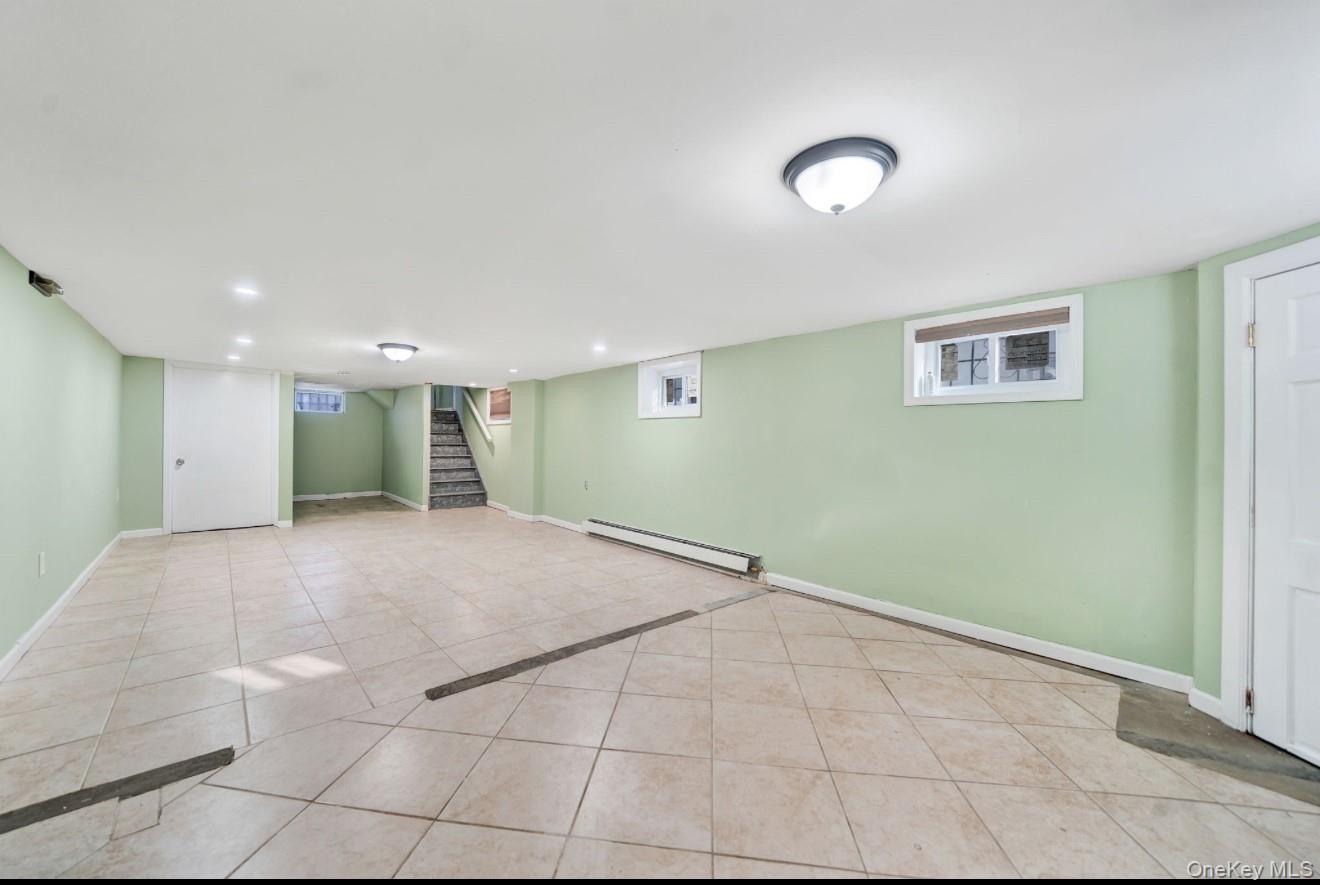 #20 photo, 11915 145th Street, קווינס Jamaica , NY 11436