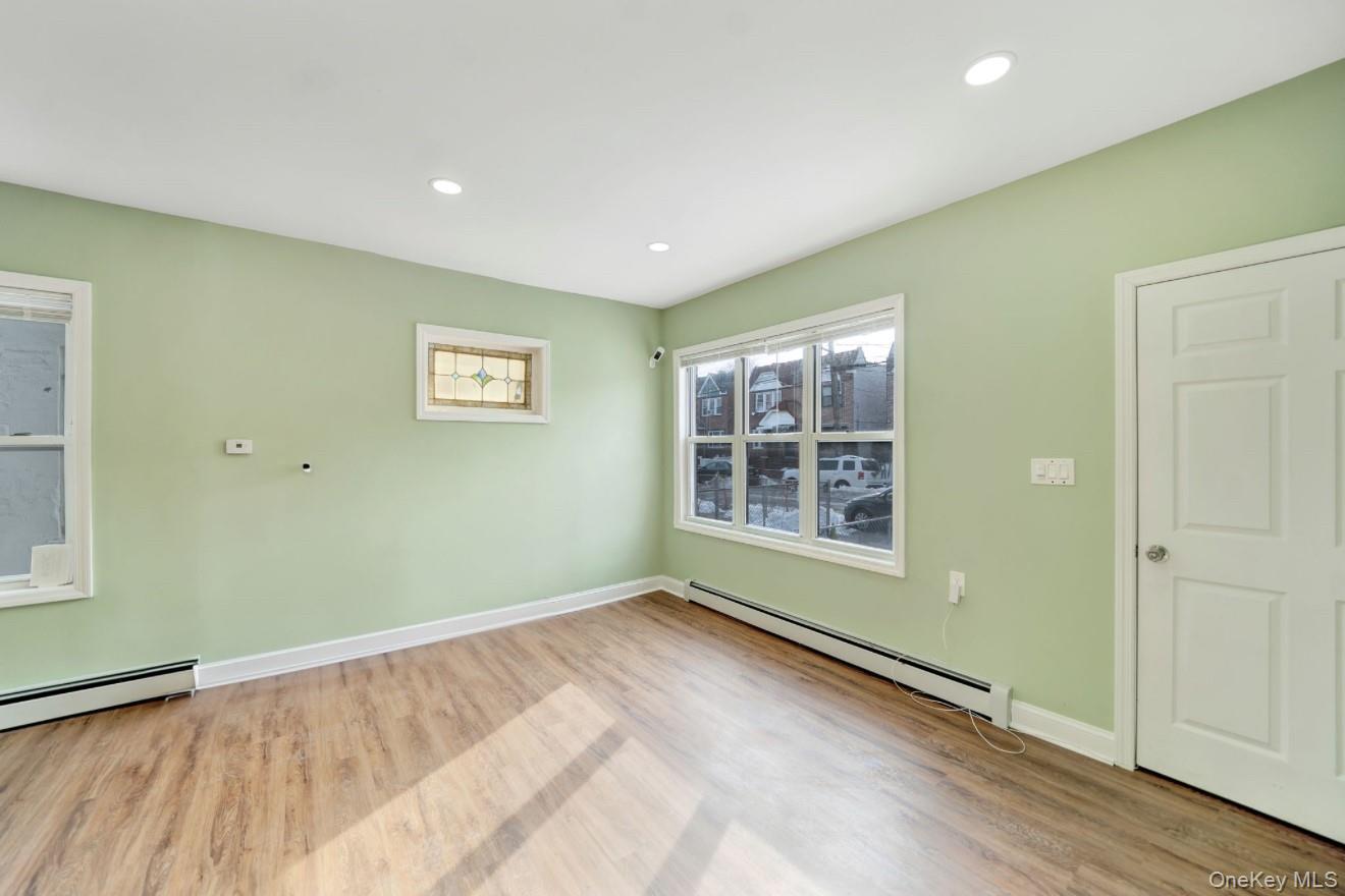 #5 photo, 11915 145th Street, קווינס Jamaica , NY 11436