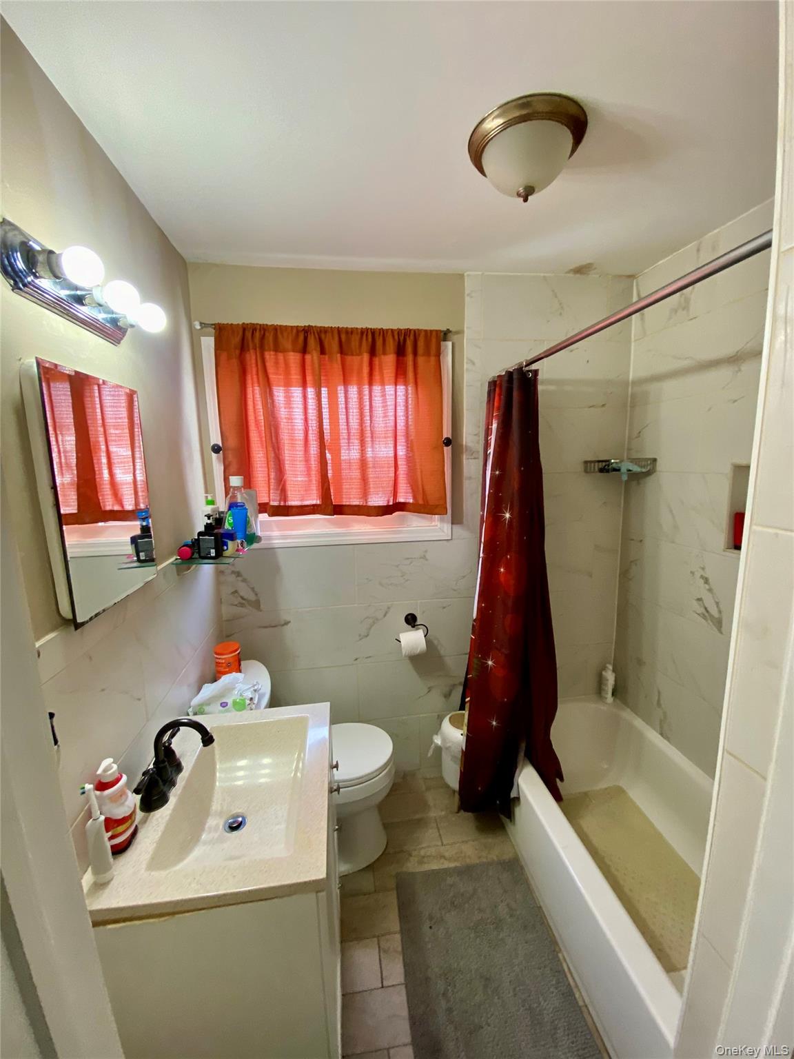 #7 photo, 15 Penndale Drive, सफ़ोक काउंटी Amityville , NY 11701