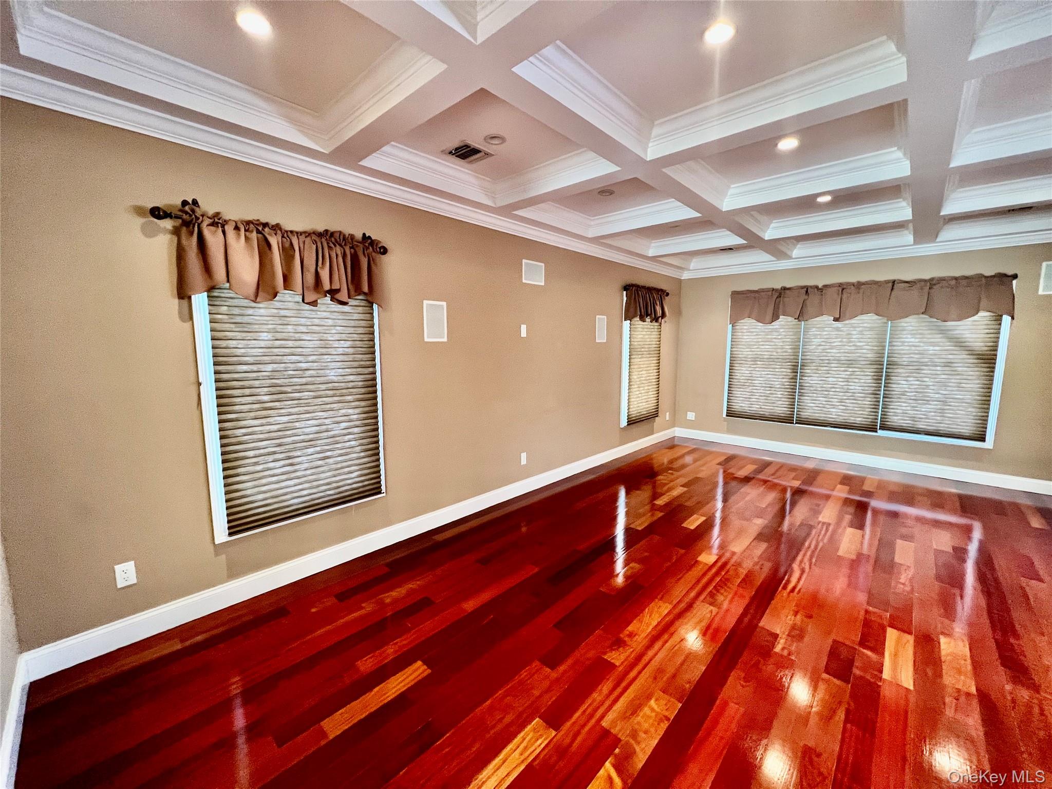 #7 photo, 3683 Orchard Road, Wantagh , NY 11793