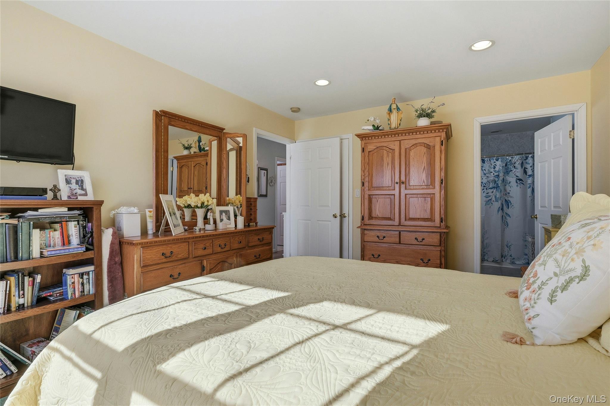 #18 photo, 54 Morley Circle, सफ़ोक काउंटी Melville , NY 11747