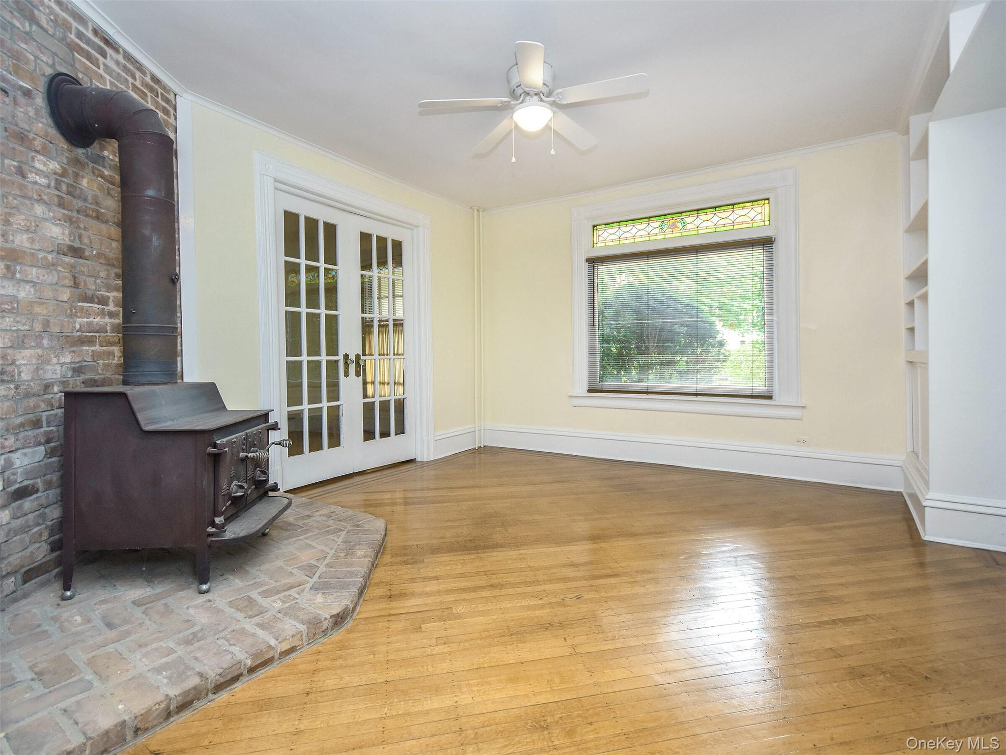 #4 photo, 27 Summit Avenue, מחוז נסאו Sea Cliff , NY 11579