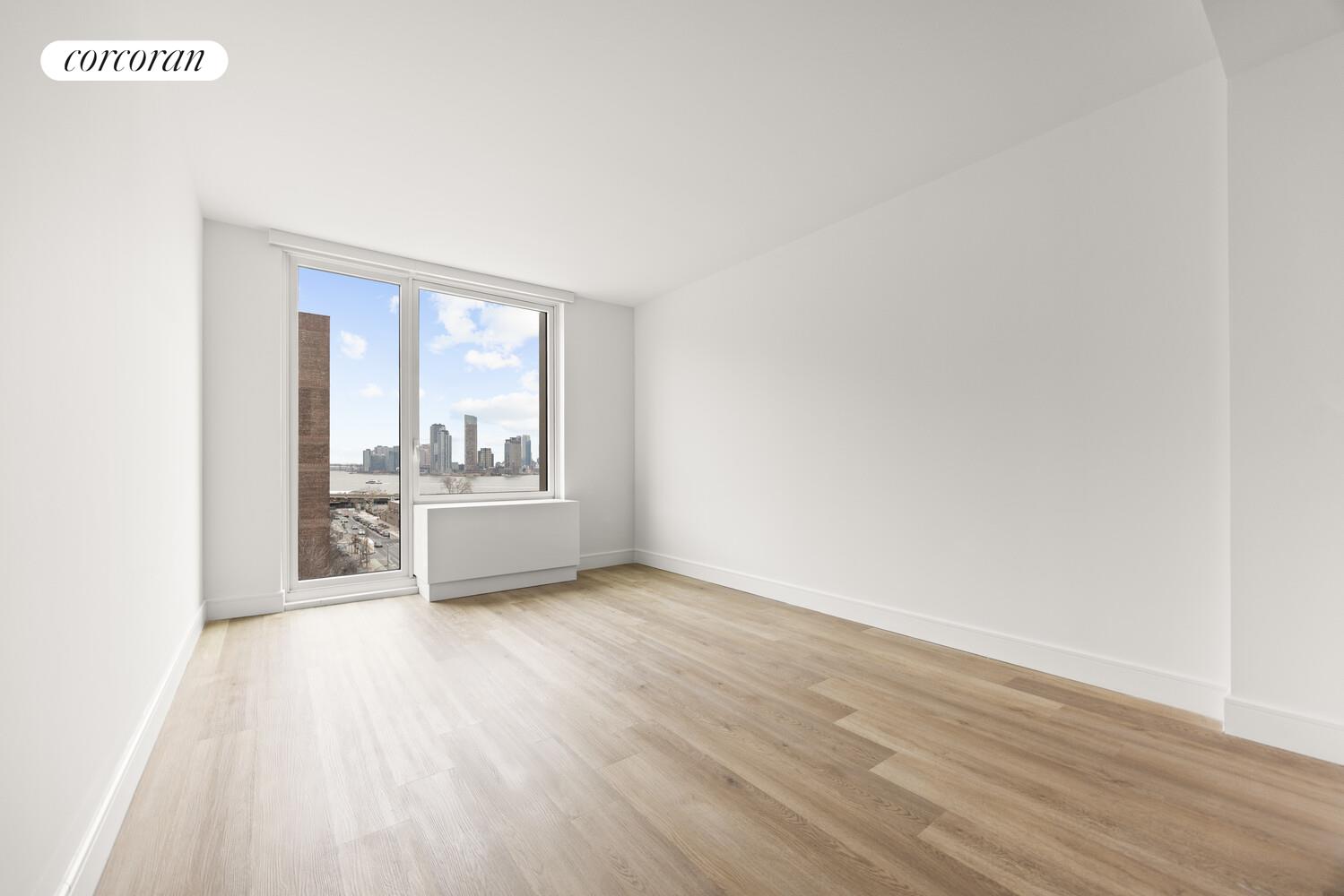 #6 photo, 644 E 14TH Street, مانهاتن East Village , NY 10009